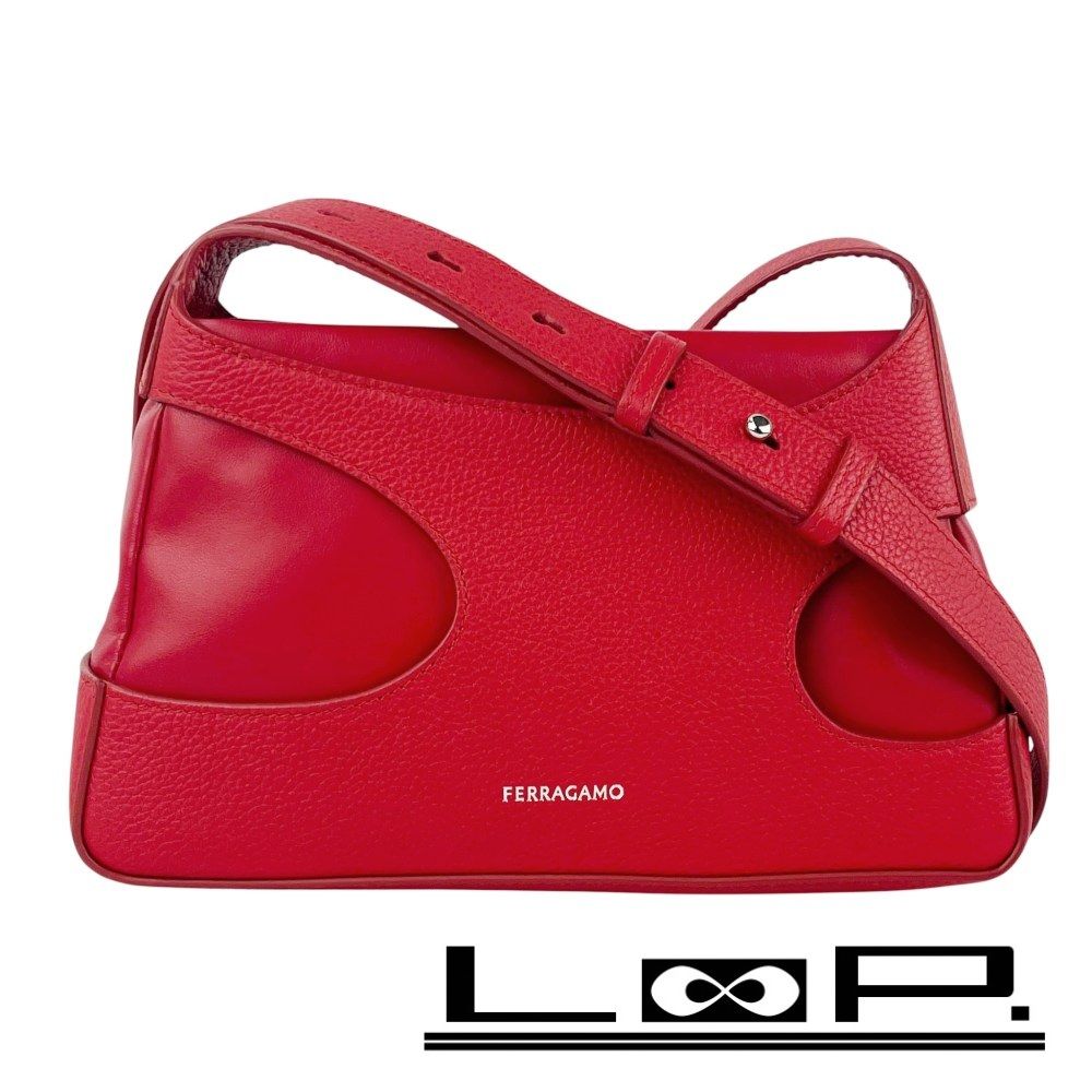 フェラガモ ショルダーバック レッド Amazon | フェラガモ(FERRAGAMO) ショルダーバッグ 21G217 661008