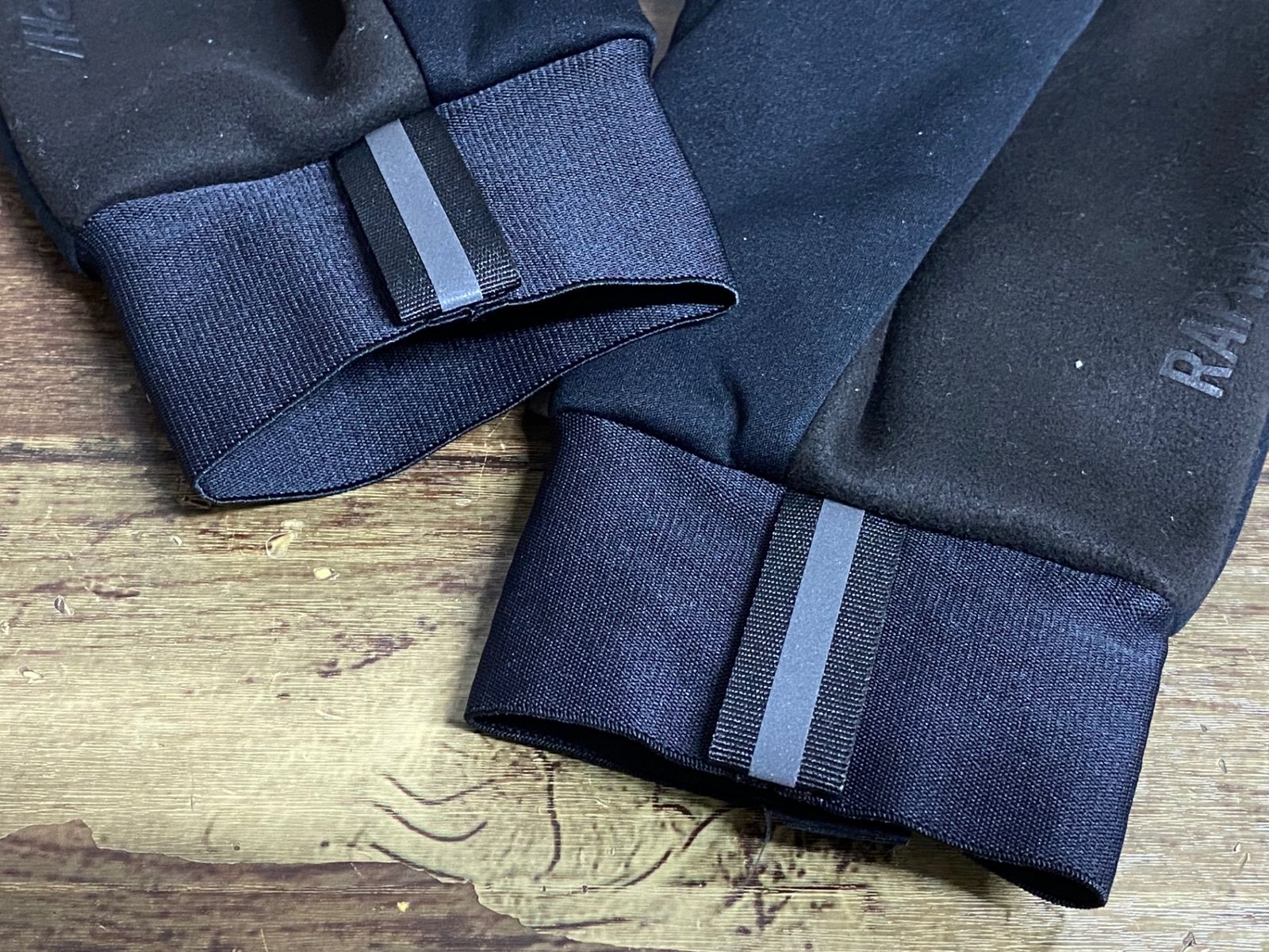 KD334 ラファ Rapha PRO TEAM WINTER GLOVES 長指 グローブ 黒 S 裏起毛｜詳細画像