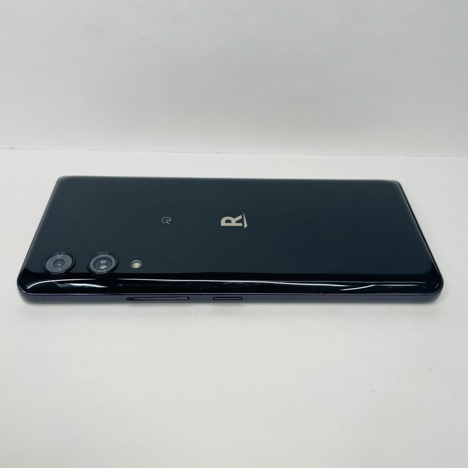 Rakuten Hand 5G P780 128GB ブラック 中古 - メルカリ