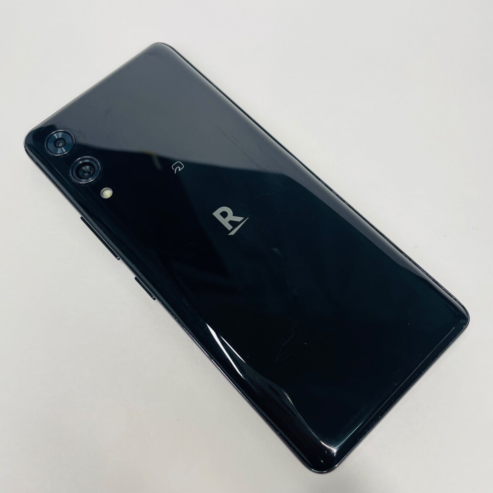Rakuten Hand 5G P780 楽天モバイル 56983 - メルカリ