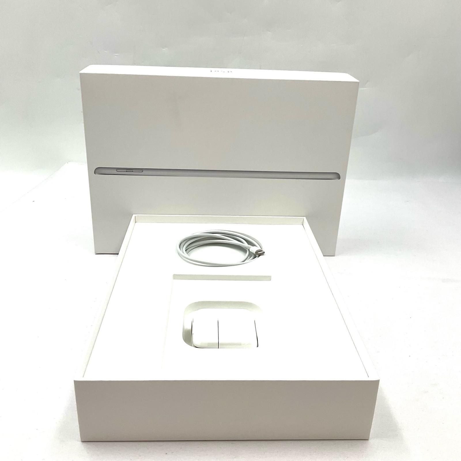 iPad 第6世代 32GB シルバー WiFi+Cellular au - メルカリ