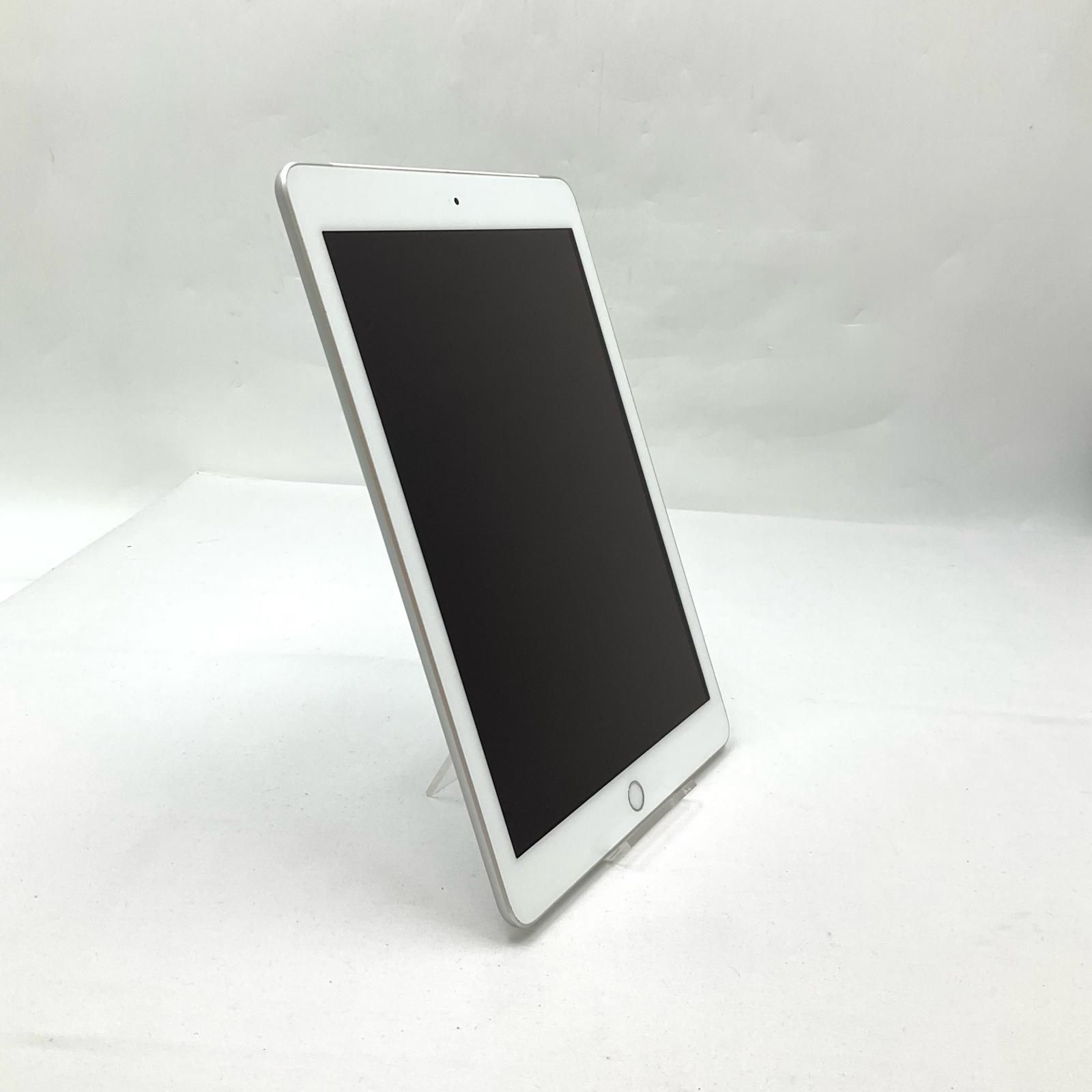 iPad 第6世代 32GB シルバー WiFi+Cellular au - メルカリ