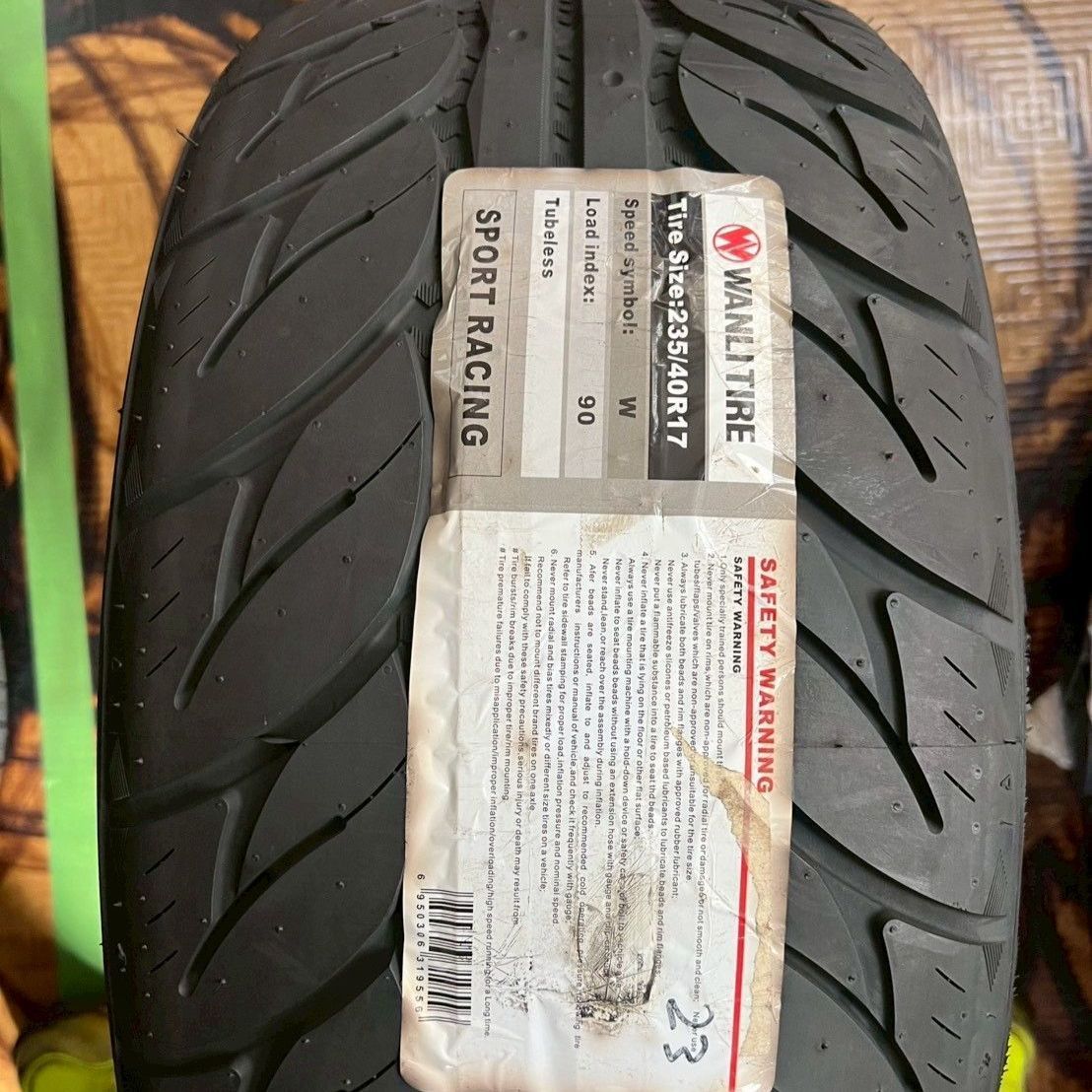 【新品未使用 235/40R17 SPORT RACING 1本】