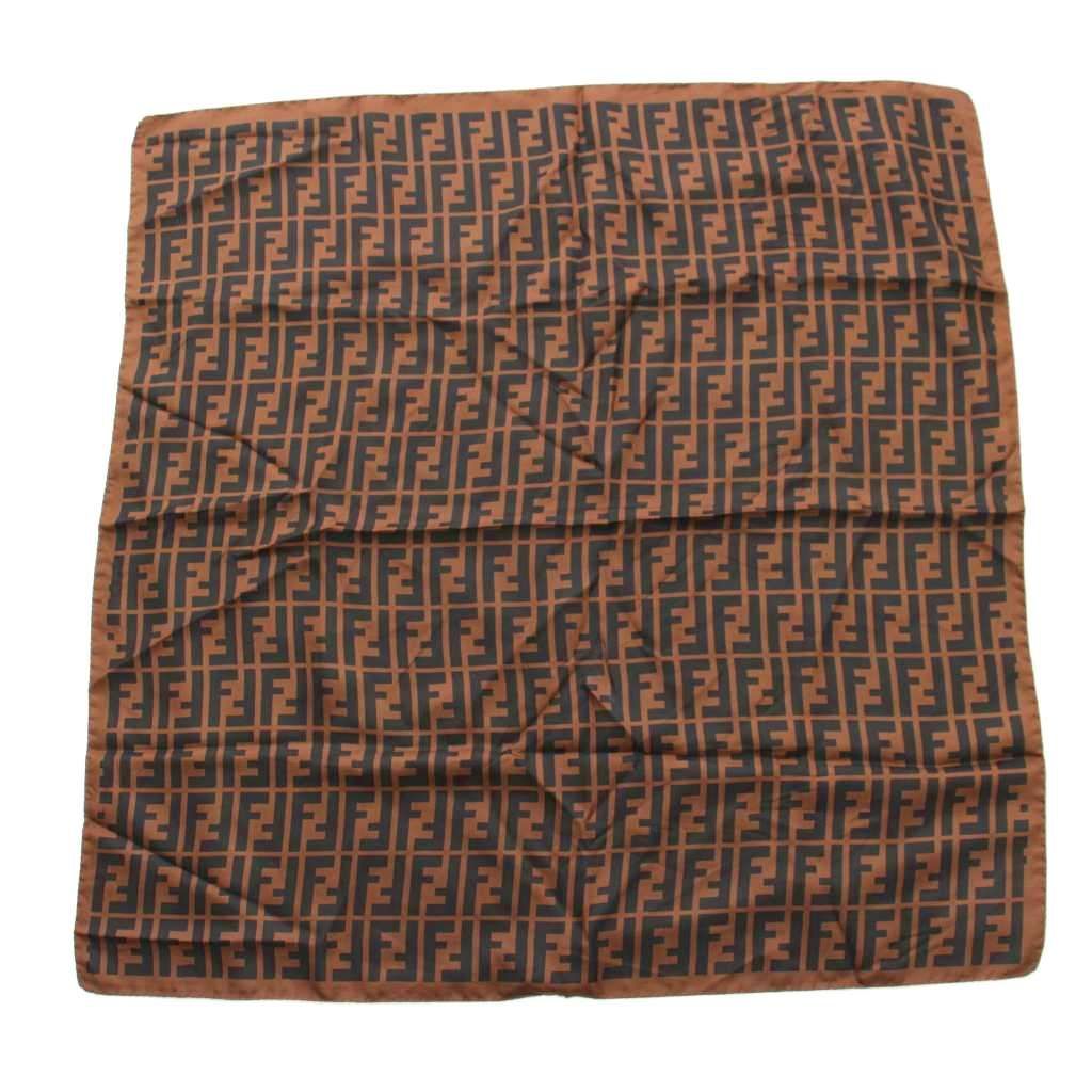 フェンディ FENDI foulard スカーフ ズッカ柄 シルク 茶 ブラウン 黒