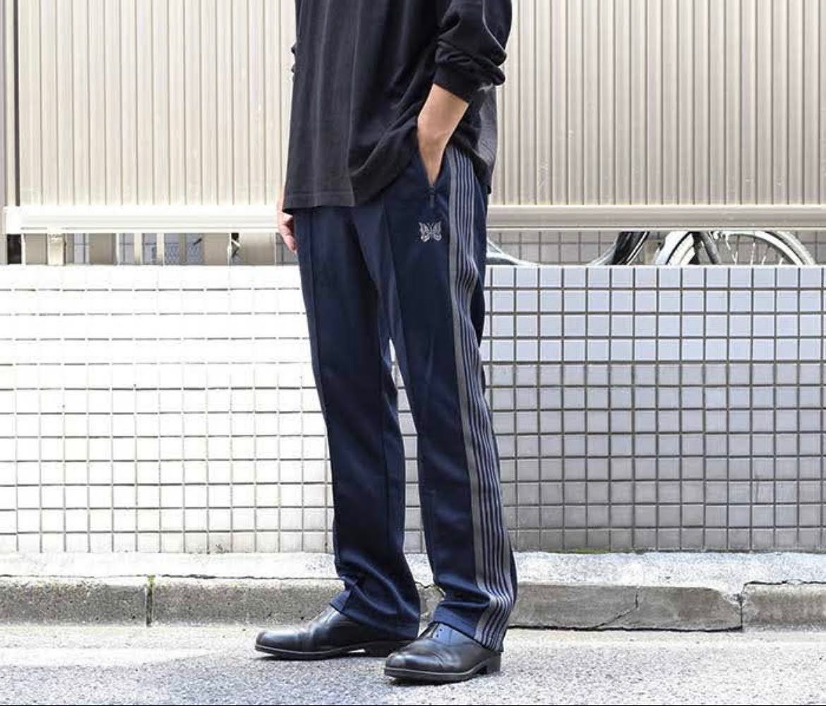 Needles トラックパンツ ネイビー 21aw - メルカリ Needles トラックパンツ ネイビー 21aw - メルカリ