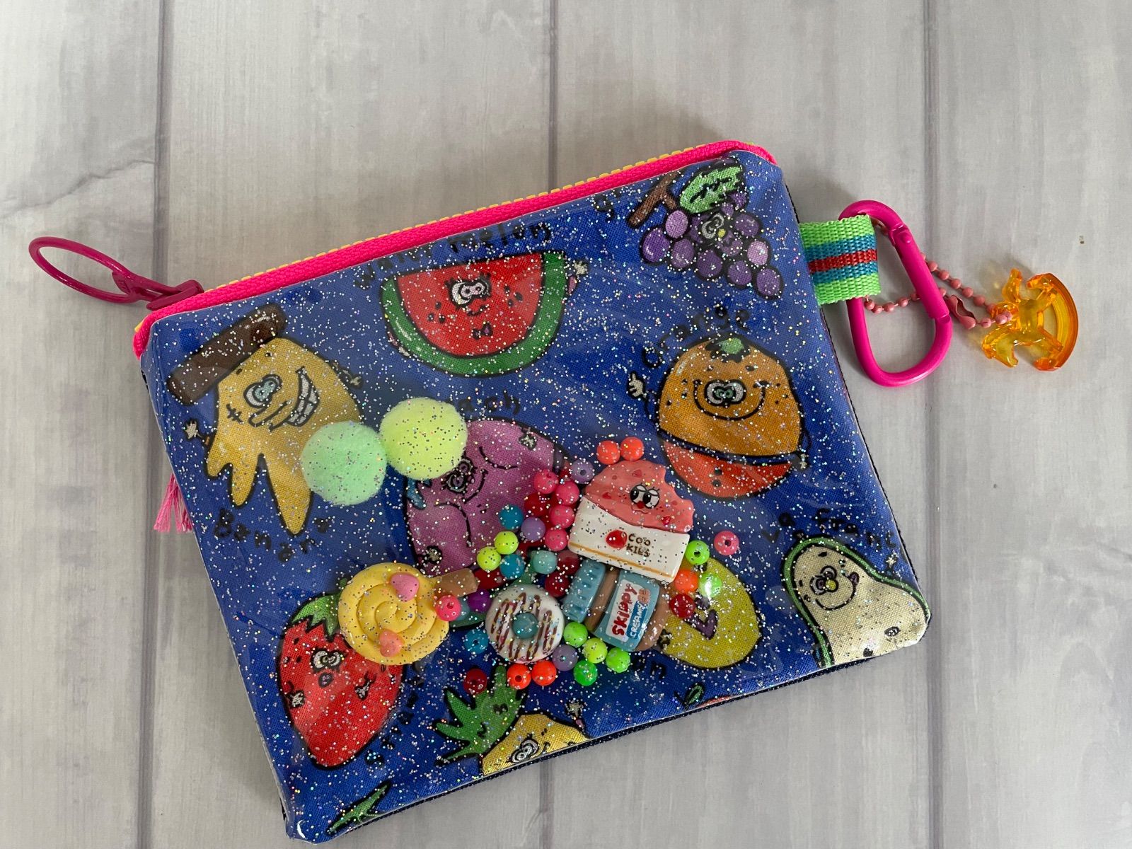 シャカシャカポーチ カラビナ付き カラフル クリアポーチ ハンドメイド