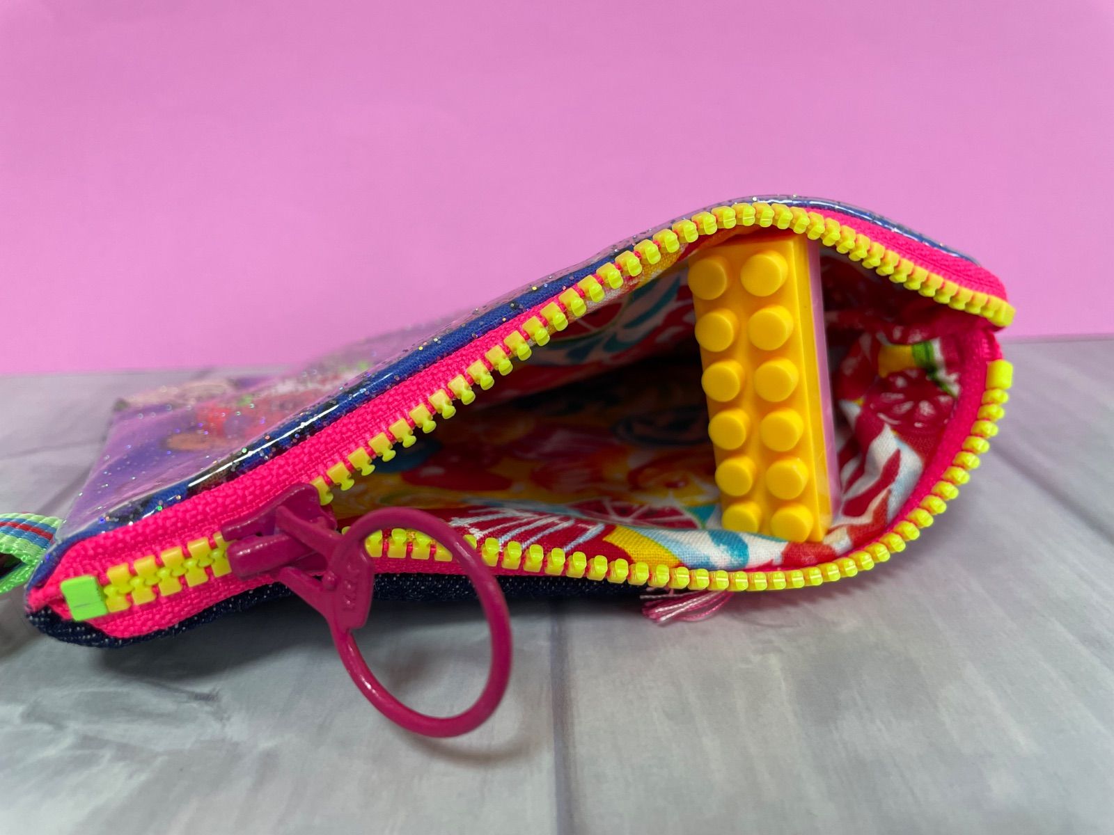 シャカシャカポーチ カラビナ付き カラフル クリアポーチ ハンドメイド
