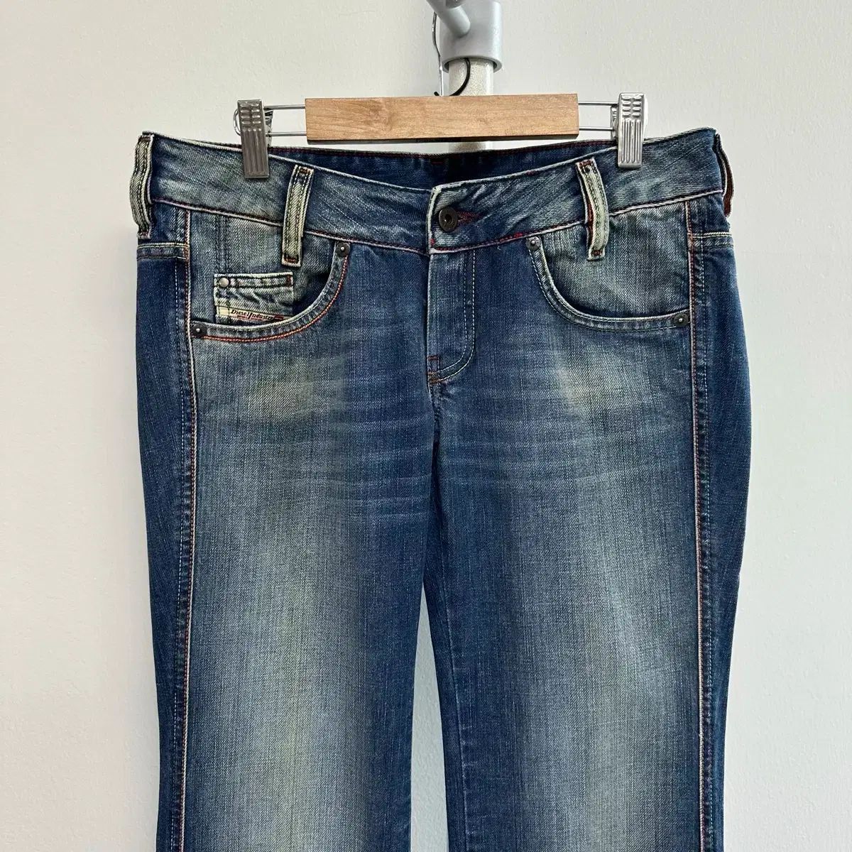 DIESEL レッドスティッチ イタリア製 ブーツカット デニム - メルカリ