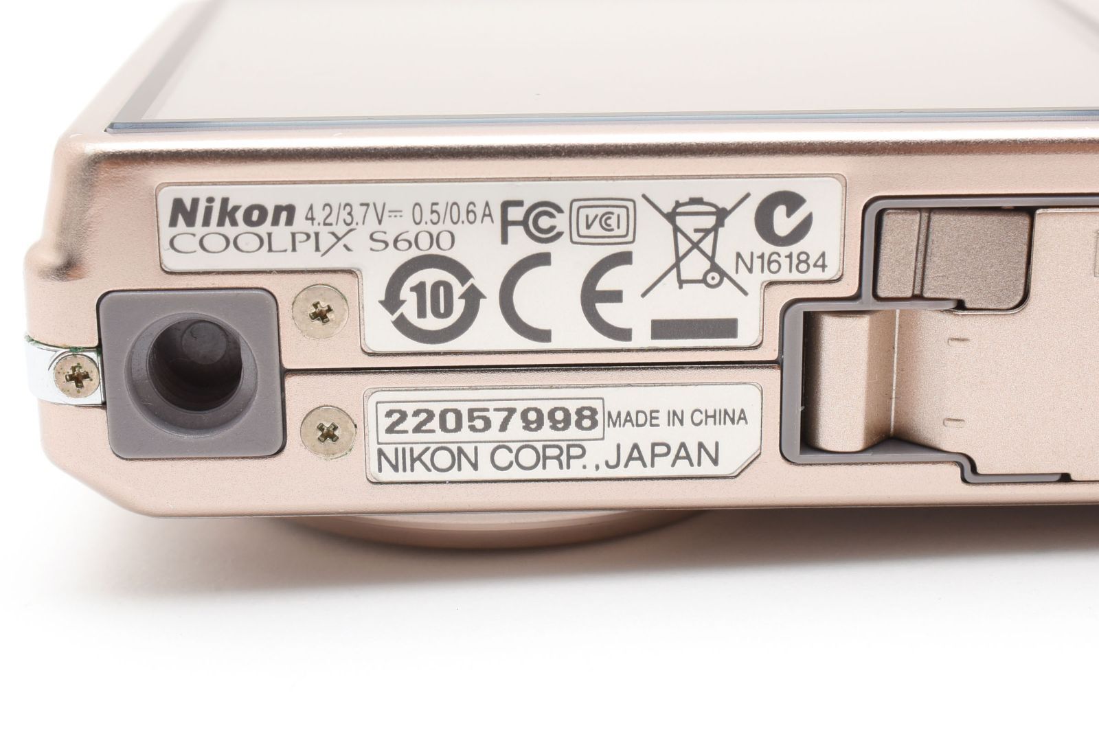 ☆動作良好☆ ニコン Nikon COOLPIX S600 ゴールド 【エモい写り・世界