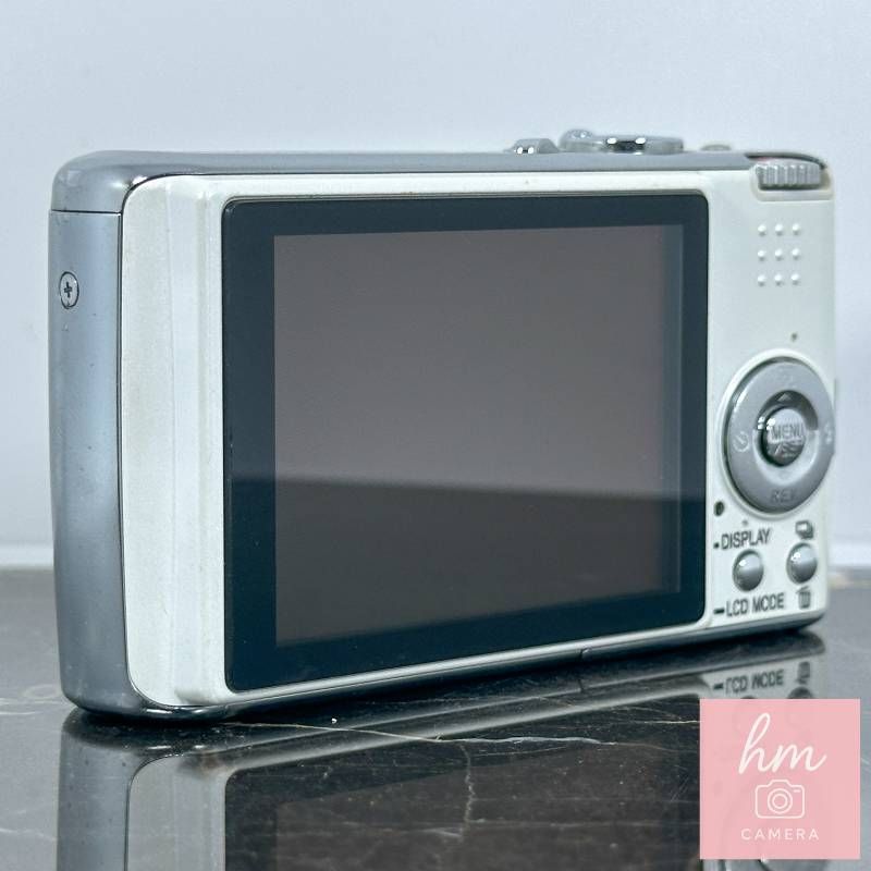 パナソニック Panasonic LUMIX DMC-FX01 ライカレンズ搭載 Amazon