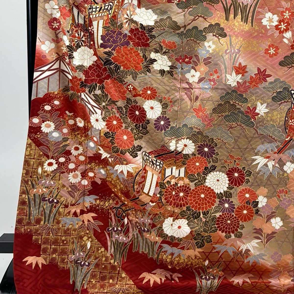 振袖 身丈173cm 裄丈66.5cm M 袷 御所車 牡丹 金糸 金彩 ピンク