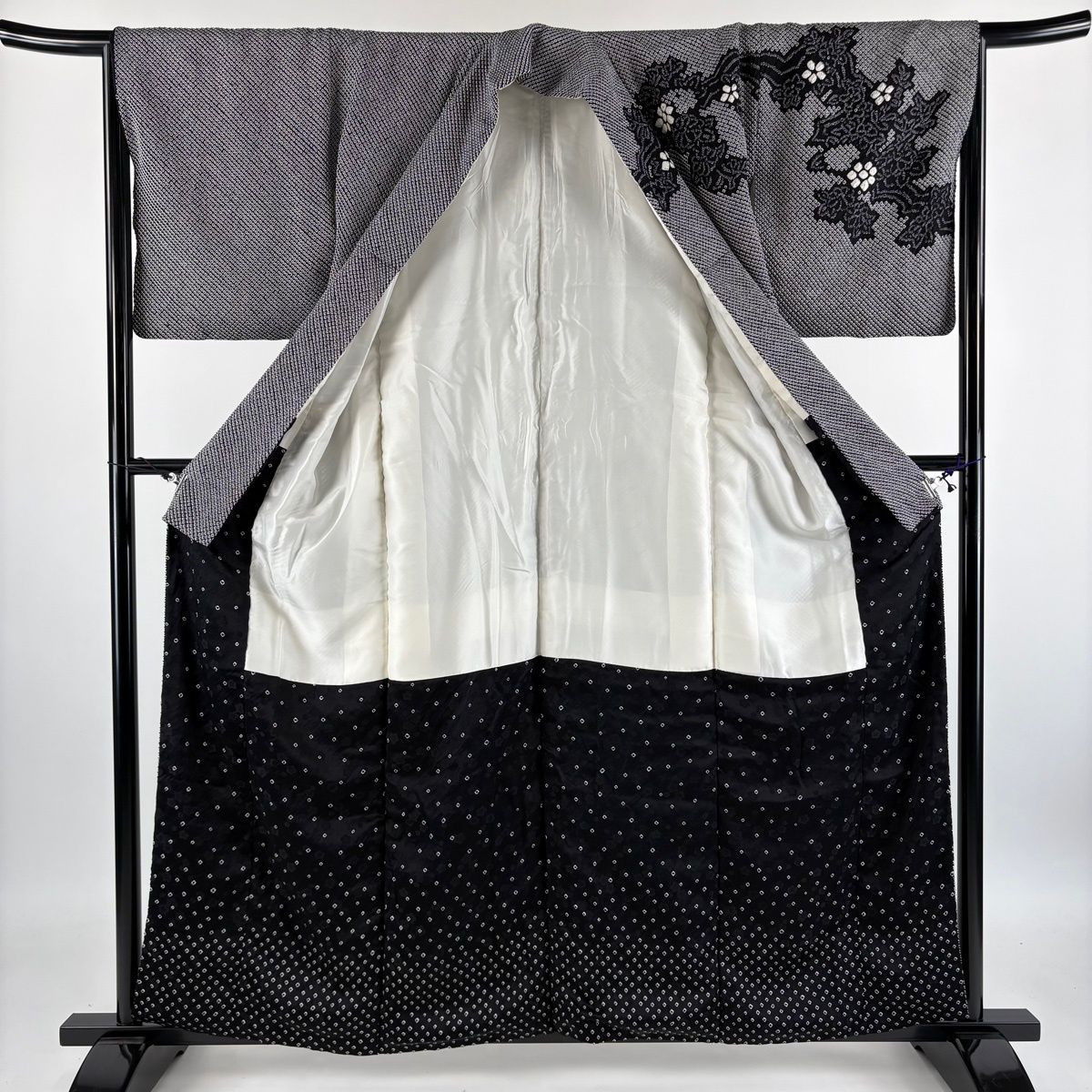 訪問着 身丈158cm 裄丈63.5cm 正絹 秀品 【中古】 美品】 訪問着 身丈158.5cm 裄丈66cm M 袷 落款あり 草花 ぼかし 黄土