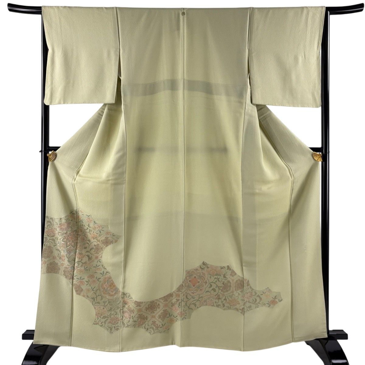 【美品】 色留袖 身丈162.5cm 裄丈65cm M 袷 華文 花唐草 蘇州刺繍 薄緑 正絹 秀品 一つ紋 【中古】