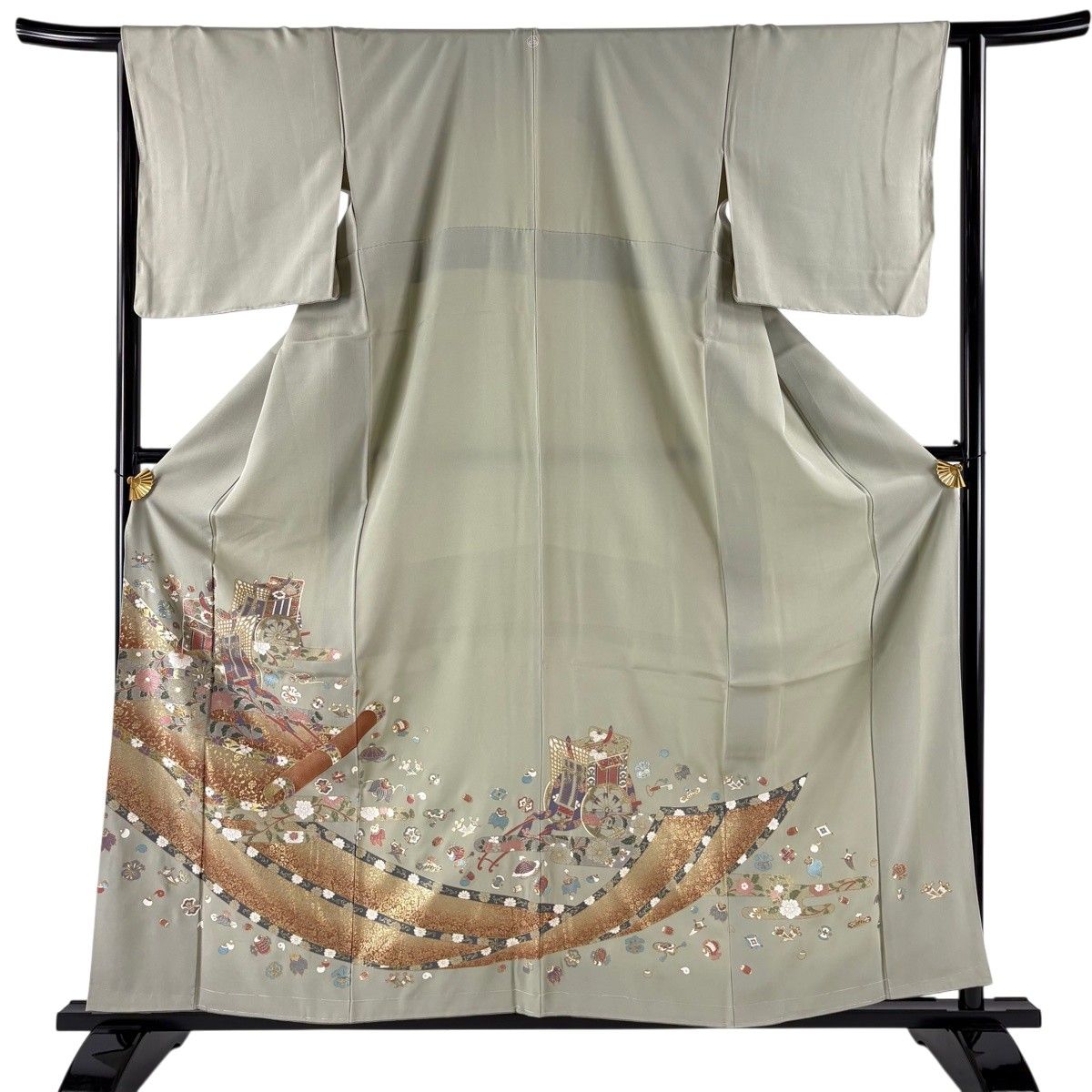 【美品】 色留袖 身丈158cm 裄丈64.5cm M 袷 御所車 宝尽くし 金彩 灰緑 正絹 秀品 一つ紋 【中古】