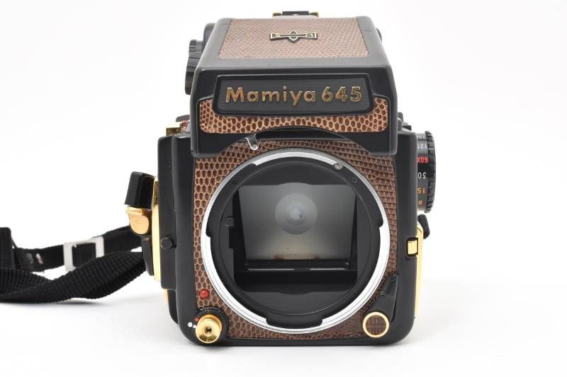 実用品】MAMIYA マミヤ 645 1000S ボディ 希少なリザード柄 中判カメラ
