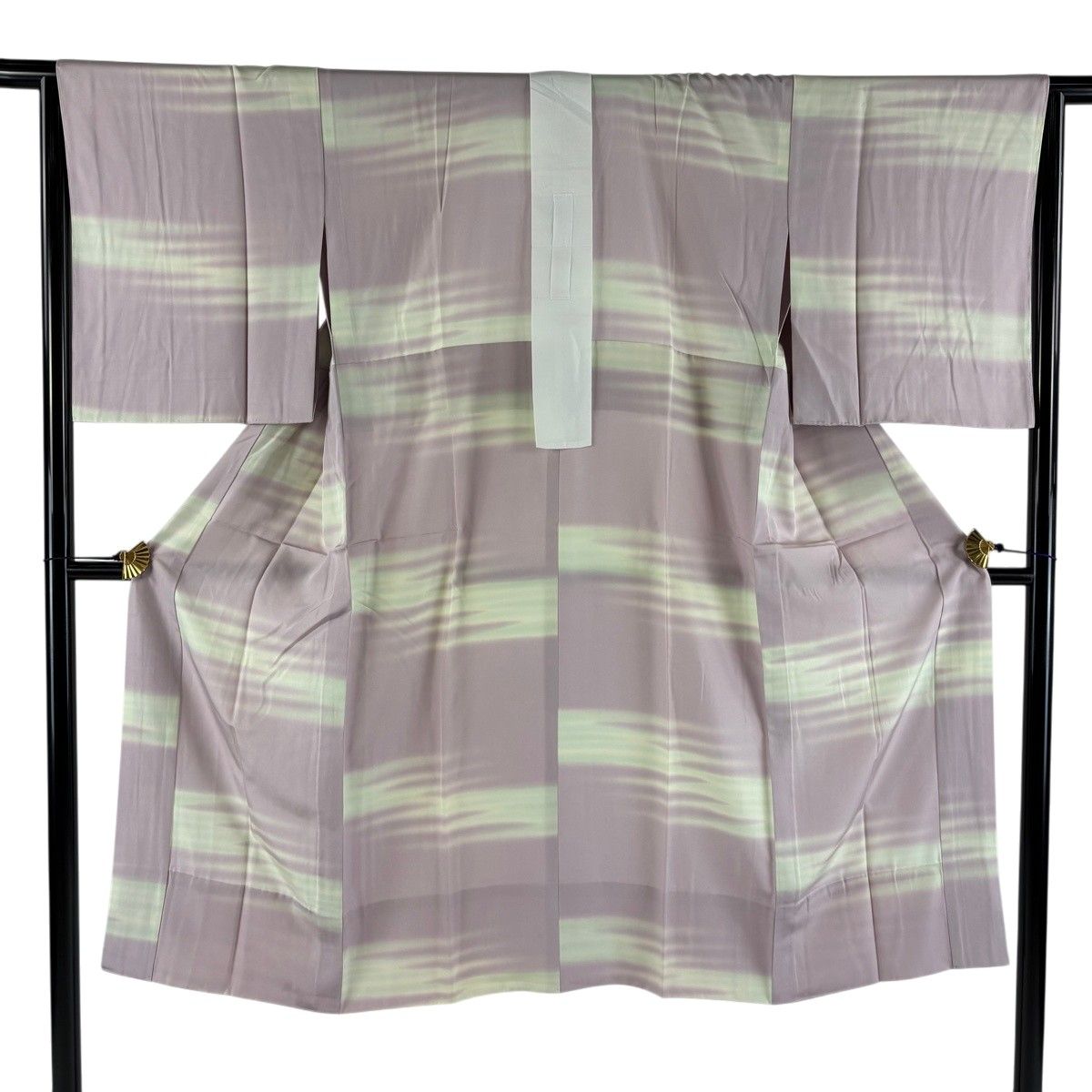 【美品】 長襦袢 身丈127cm 裄丈65cm M 落款 霞ぼかし 泥染 薄紫 正絹 秀品 【中古】