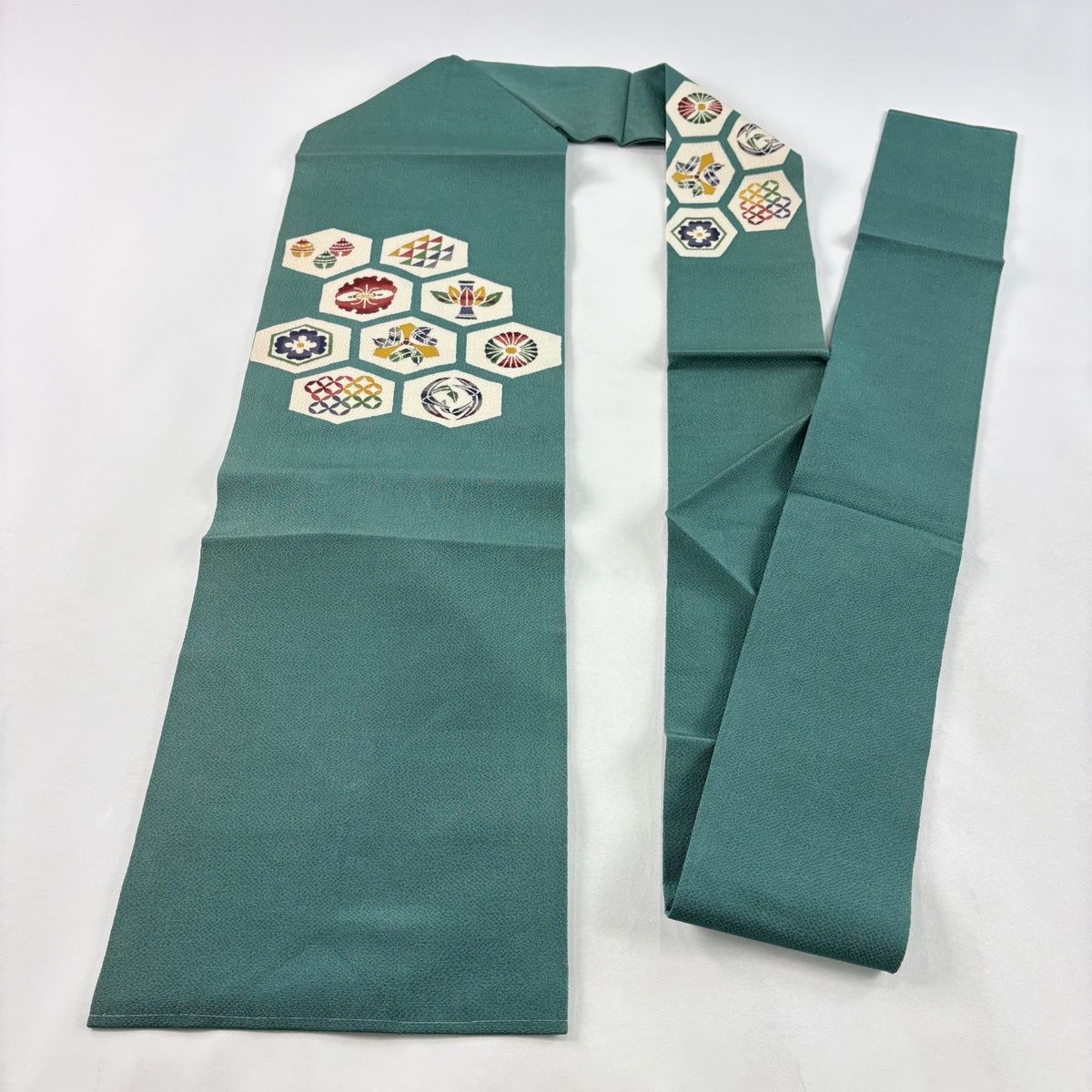 名古屋帯 秀品 草花 鈴 縮緬 緑 正絹 【中古】 - メルカリ