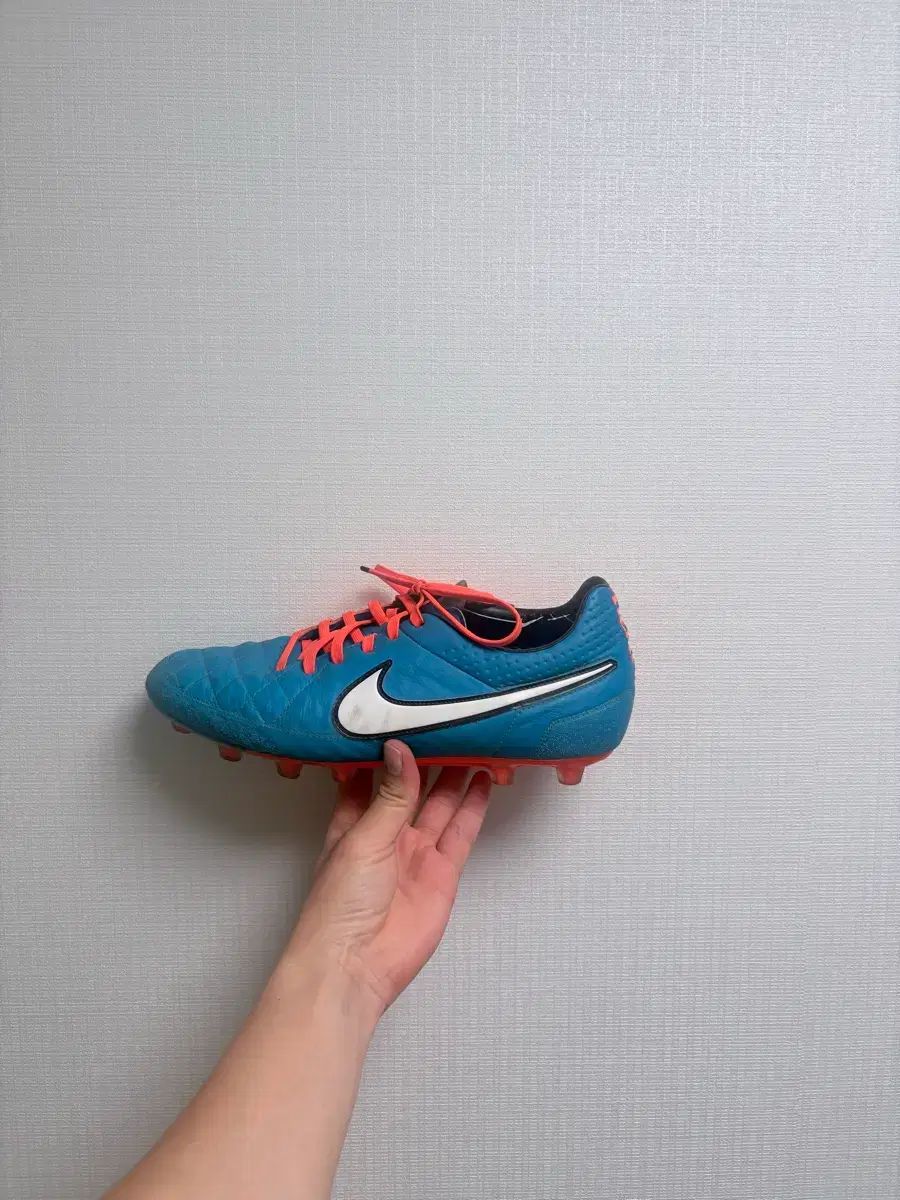 ティエンポ5 hg エリート サッカーシューズ 275