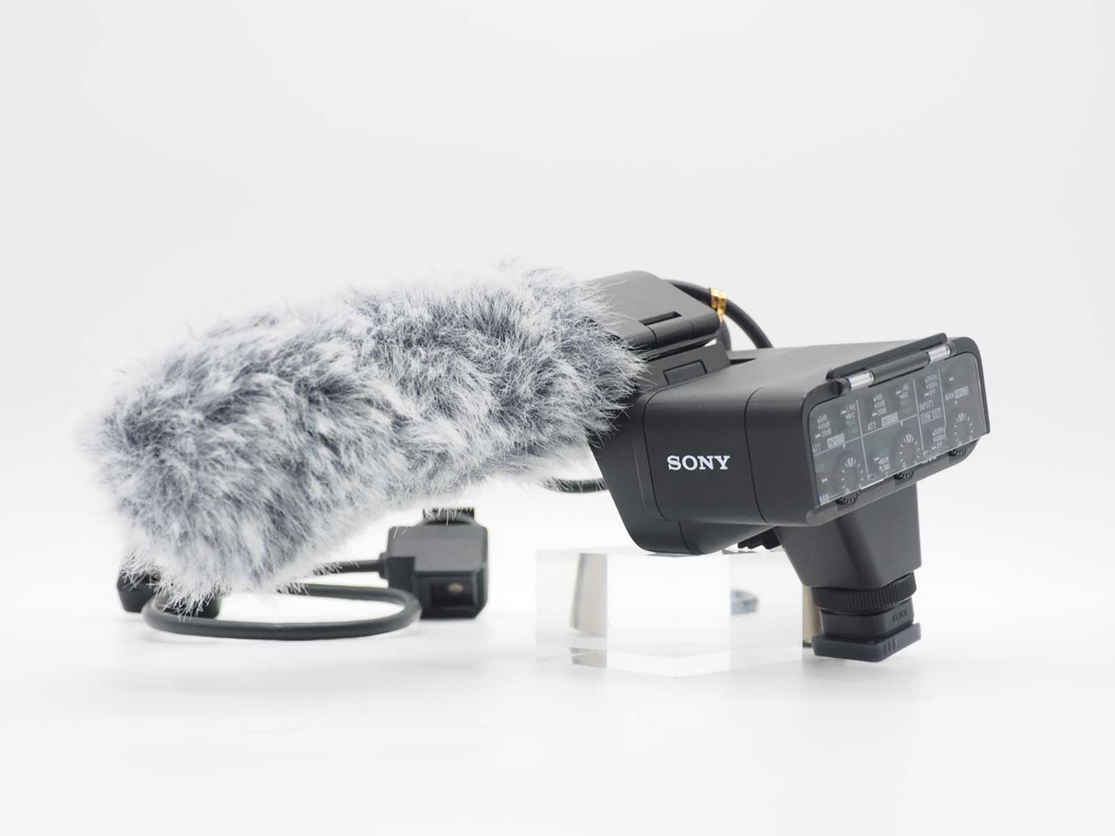 ソニー Sony XLR-K3M Adapter Kit with Microphone & Windscreen [美品] #Z6056A