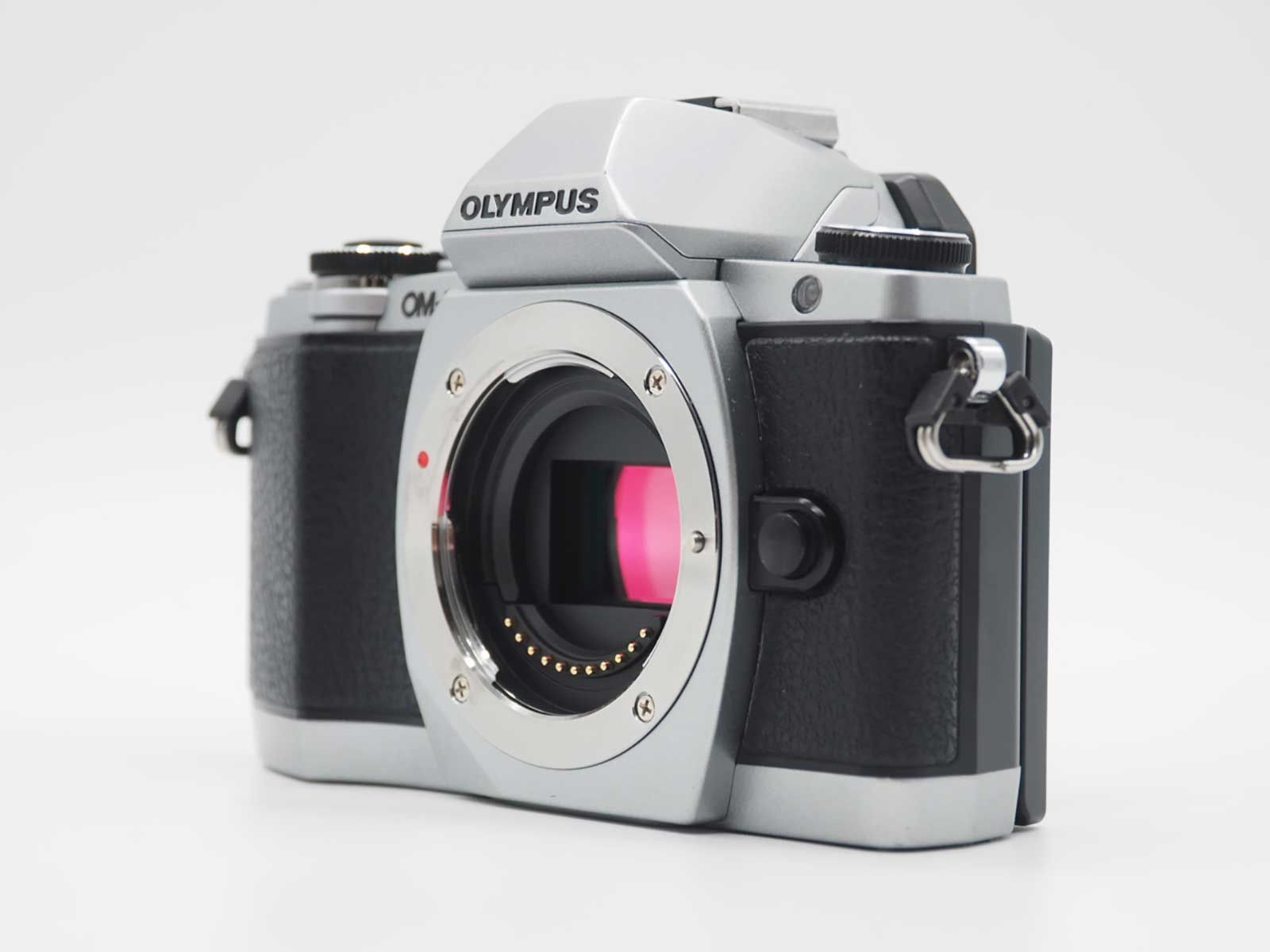 オリンパス Olympus OM-D E-M10 16.1MP Digital SLR Camera Silver 元