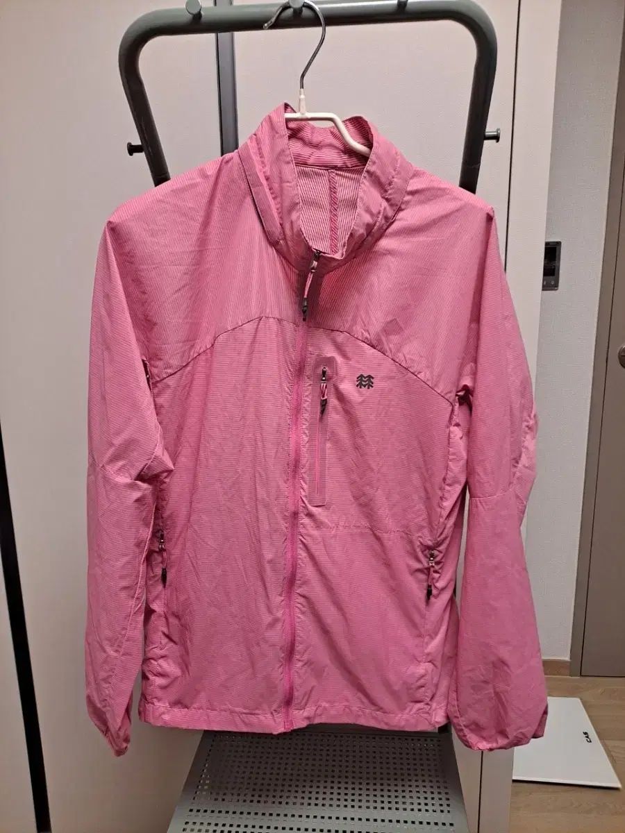 KOLONSPORT コーロンスポーツ ウィンドブレーカー
