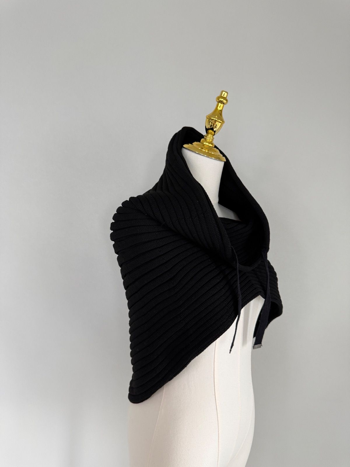 希少：極美品 '23年商品】【クリーニング済】CFCL COLIMACON SNOOD