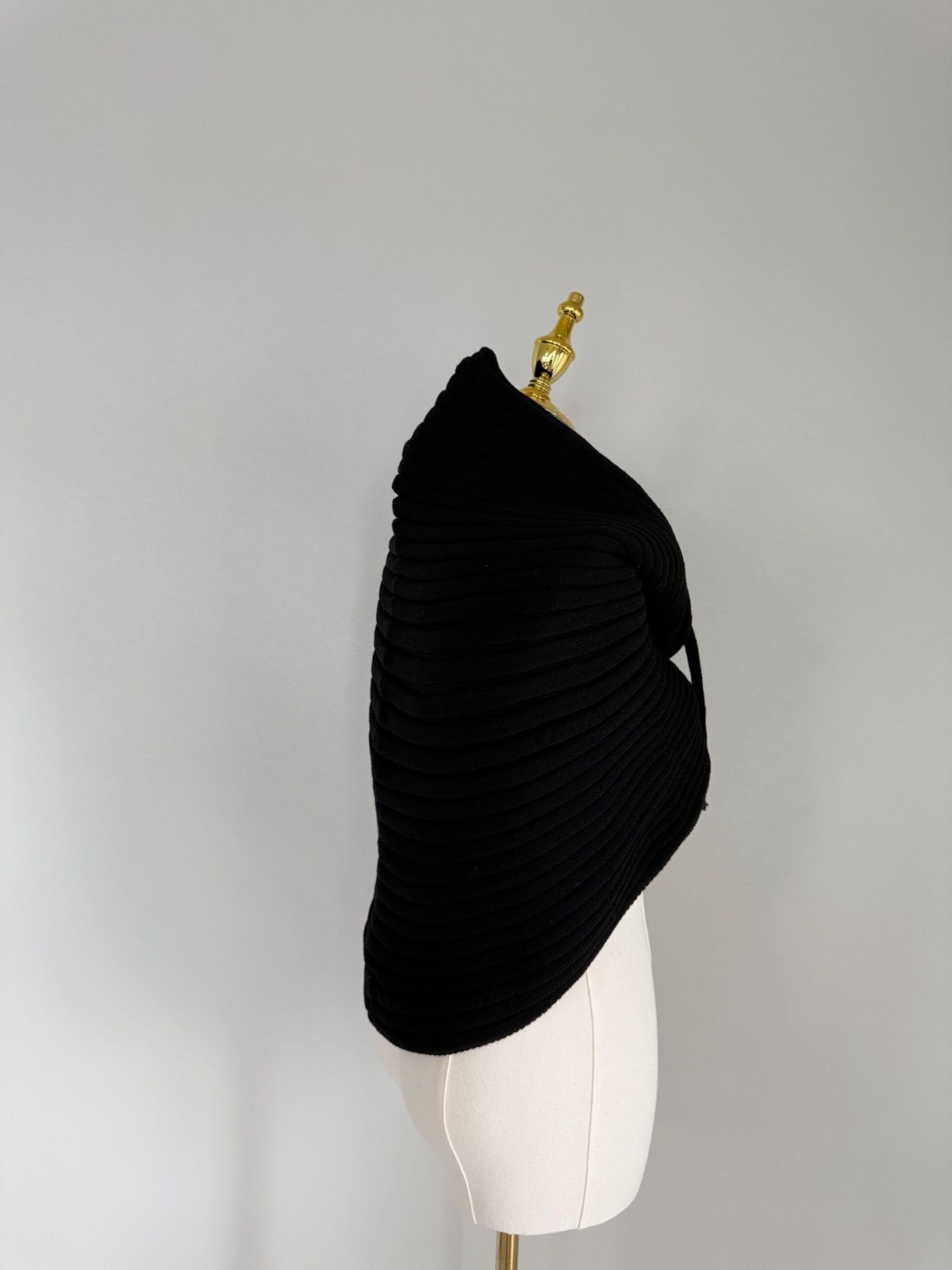 希少：極美品 '23年商品】【クリーニング済】CFCL COLIMACON SNOOD