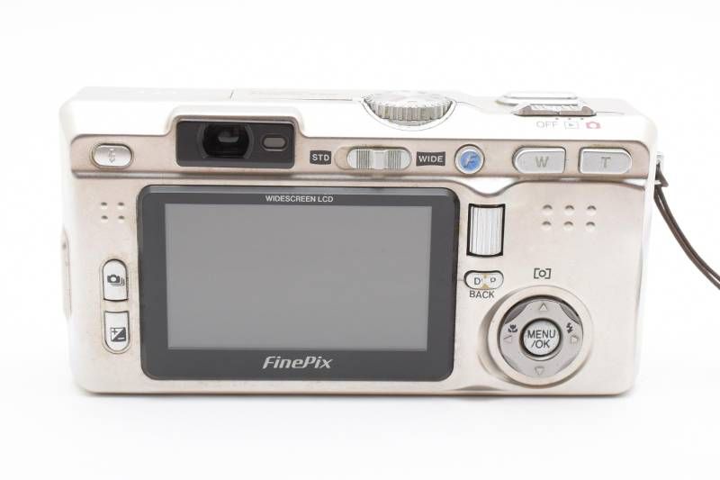 ジャンク レンズ美品】Fujifilm 富士フィルム Finepix F810 コンパクト