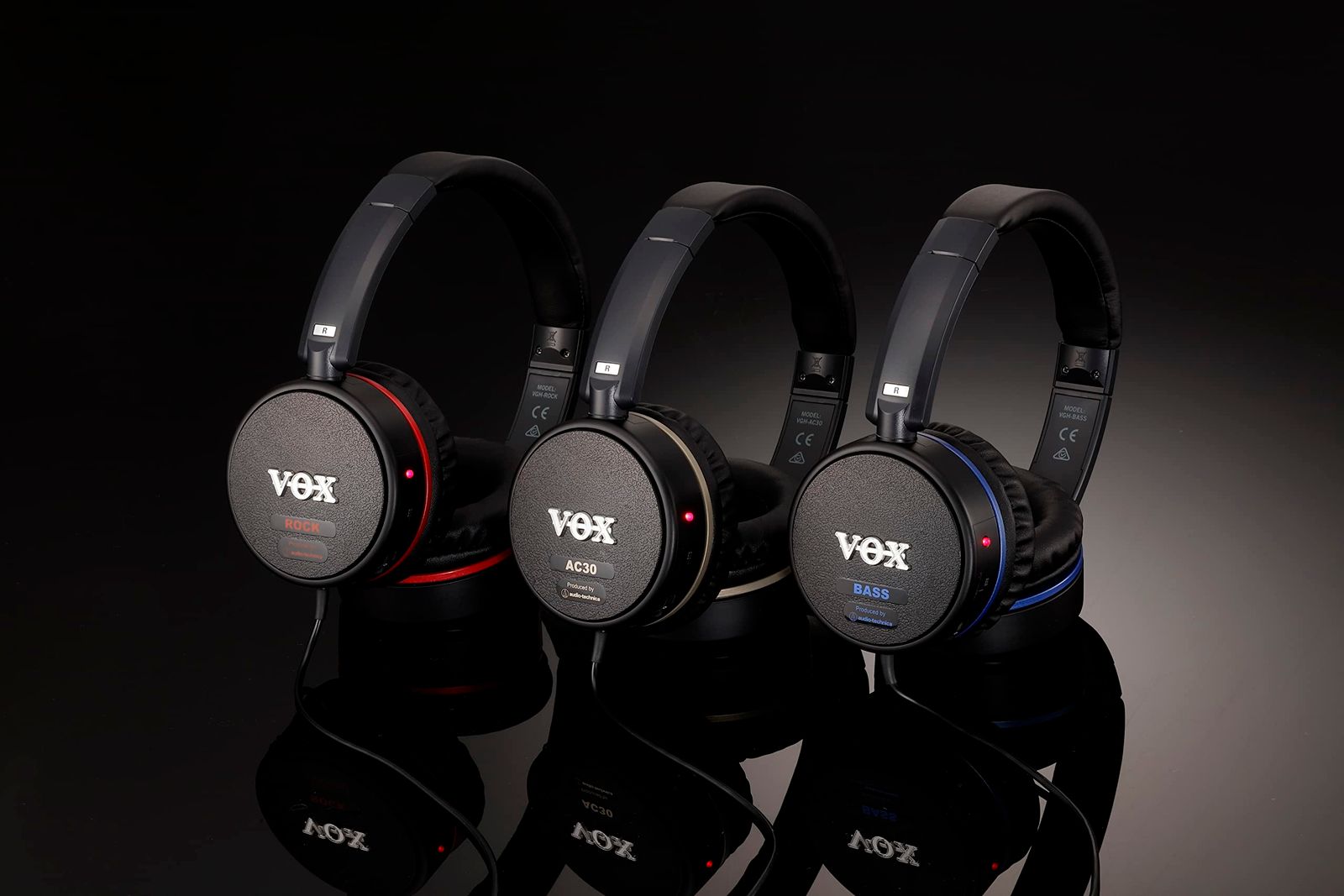 VOX ベースアンプ内蔵 ヘッドホン VGH-BASS ベースに直接プラグ・イン 個人練習に最適 電池駆動 コンプレッサー内蔵 [単品] [BASS]