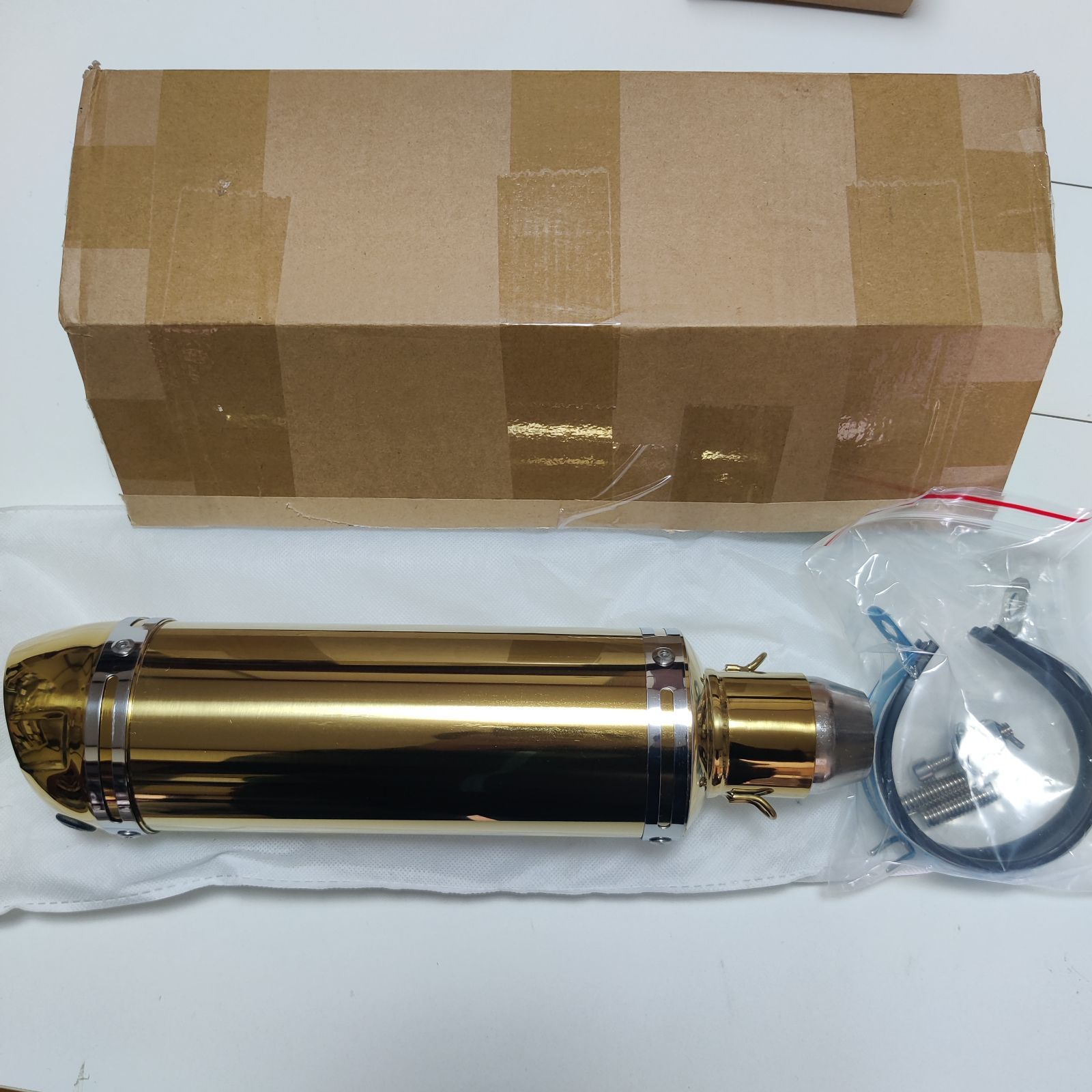 汎用ゴールドスリップオンマフラー38mm / 50.8mm バイクサイレンサー