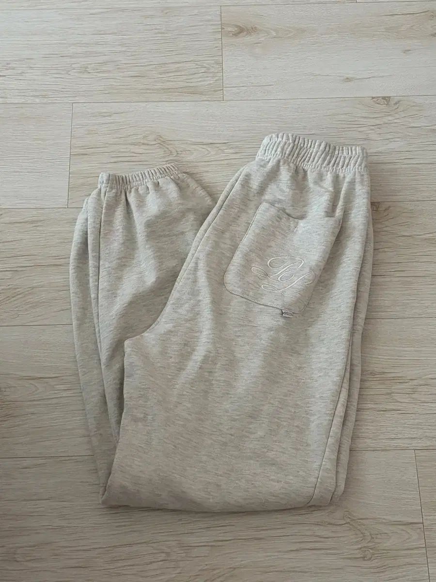 プリーズノーフォロー new hailey jogger