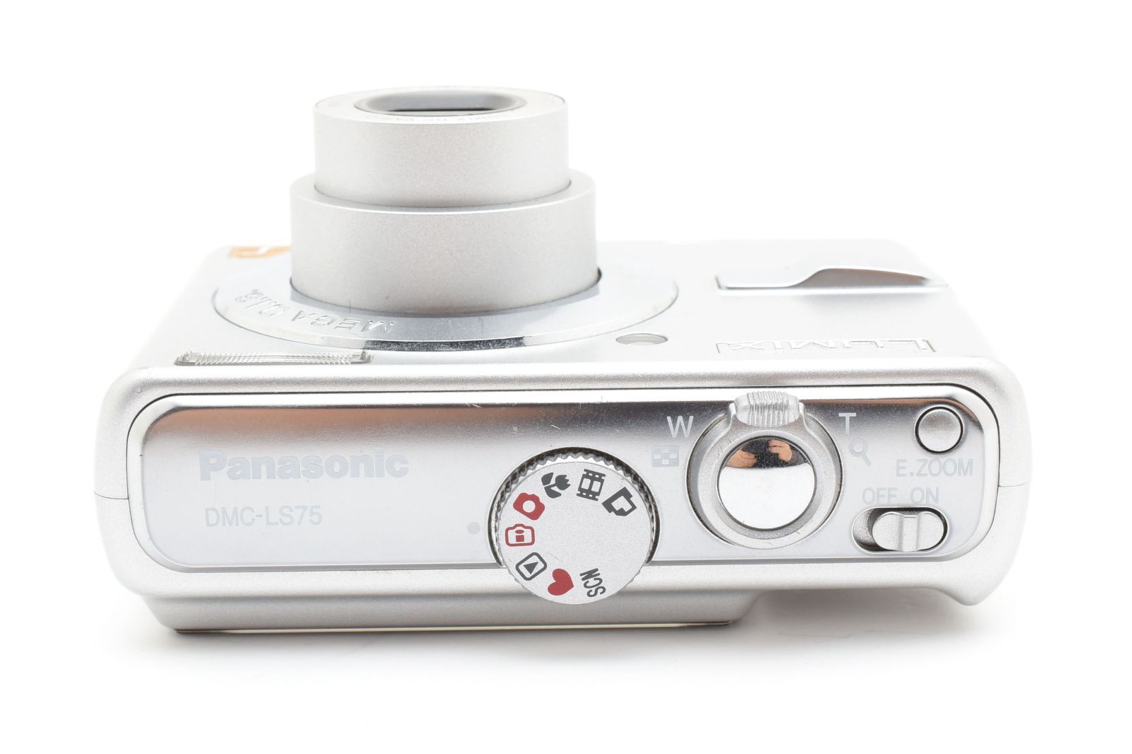 ☆極上品☆ パナソニック Panasonic LUMIX DMC-LS75 シルバー 単三電池
