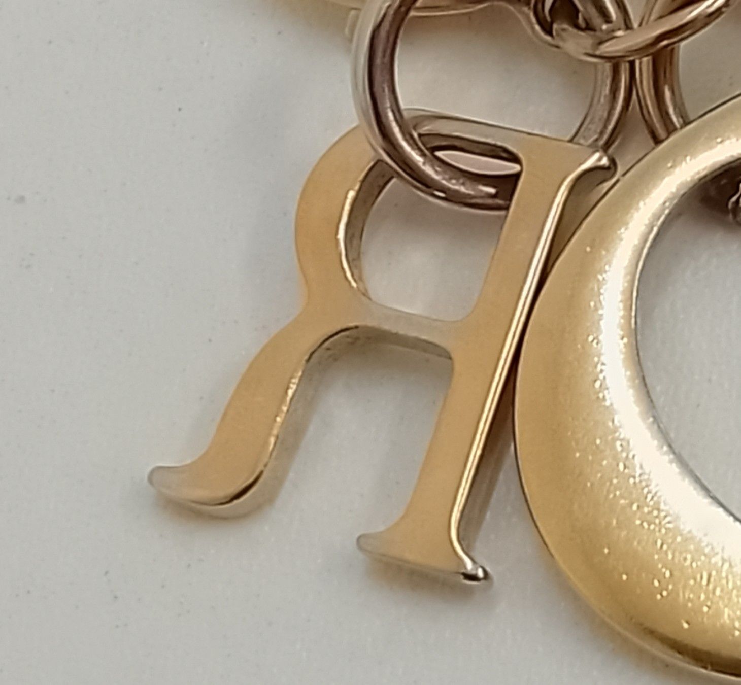AQS14 クリスチャンディオール 極美品 DIORロゴチャーム ゴールド金具
