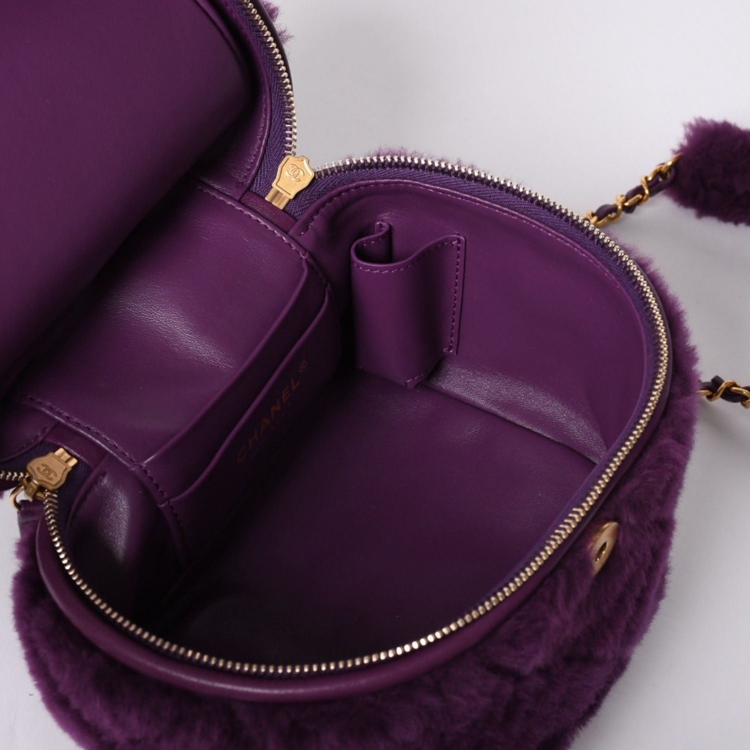 シャネル  AS3357 ココマーク シアリング 2WAYショルダーバッグ レディース 楽天市場】極美品 CHANEL シャネル ココマーク バニティ 2WAY
