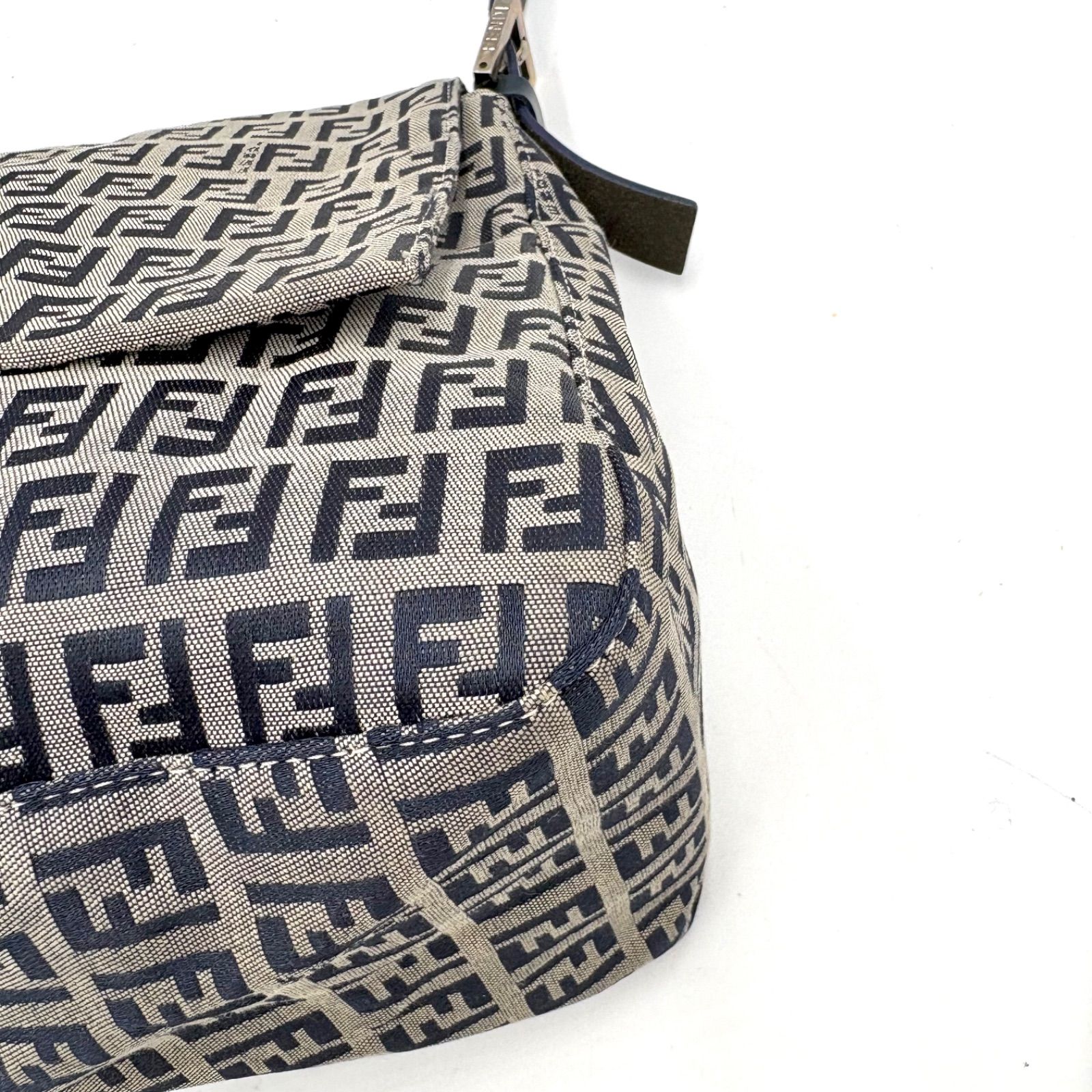 極美品◎FENDI フェンディ マンマバケット ズッキーノ柄 FF金具 ワン 極美品◎FENDI フェンディ マンマバケット ズッキーノ柄 FF金具 ワン