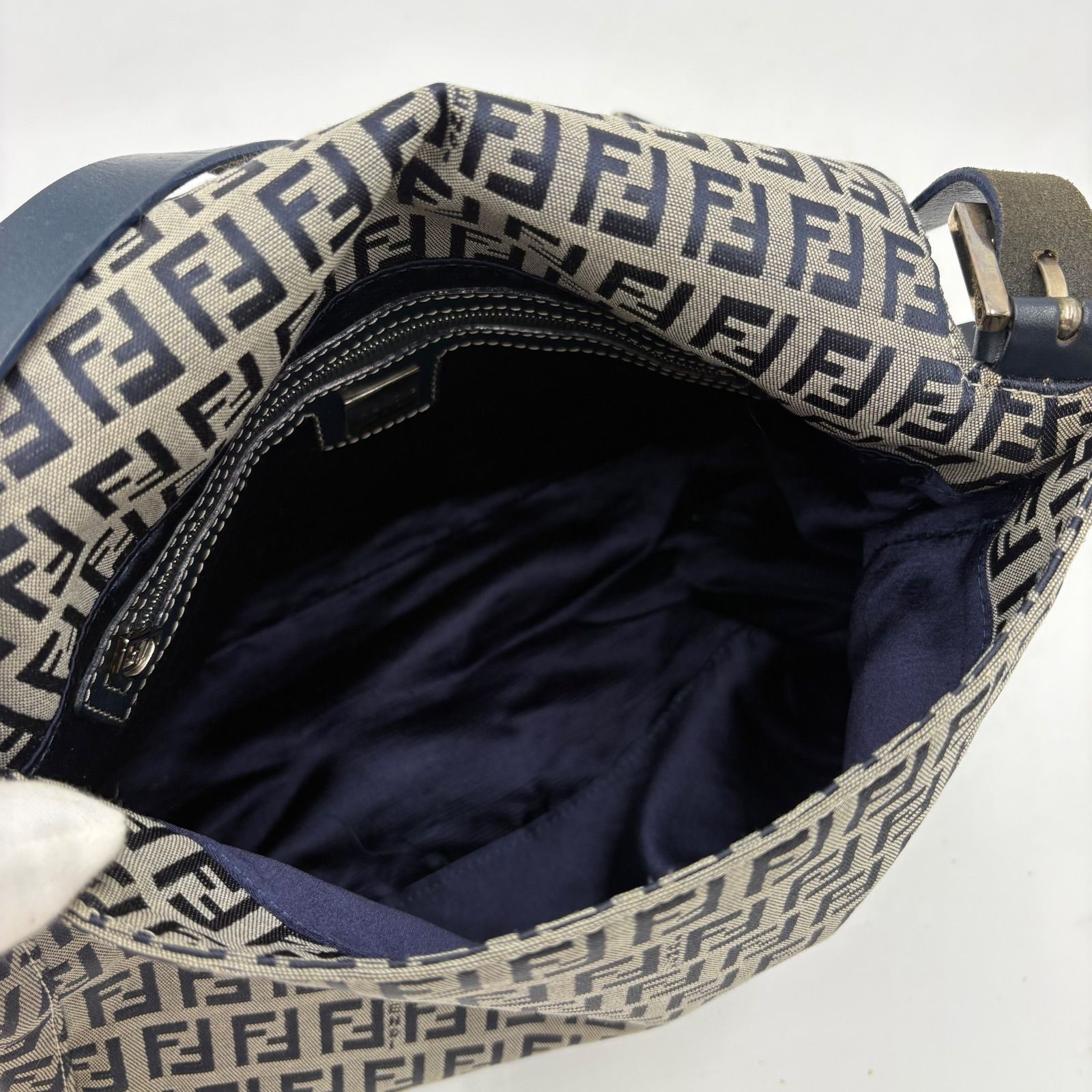 美品 フェンディ マンマバケット ズッキーノ FF 金具 キャンバス 