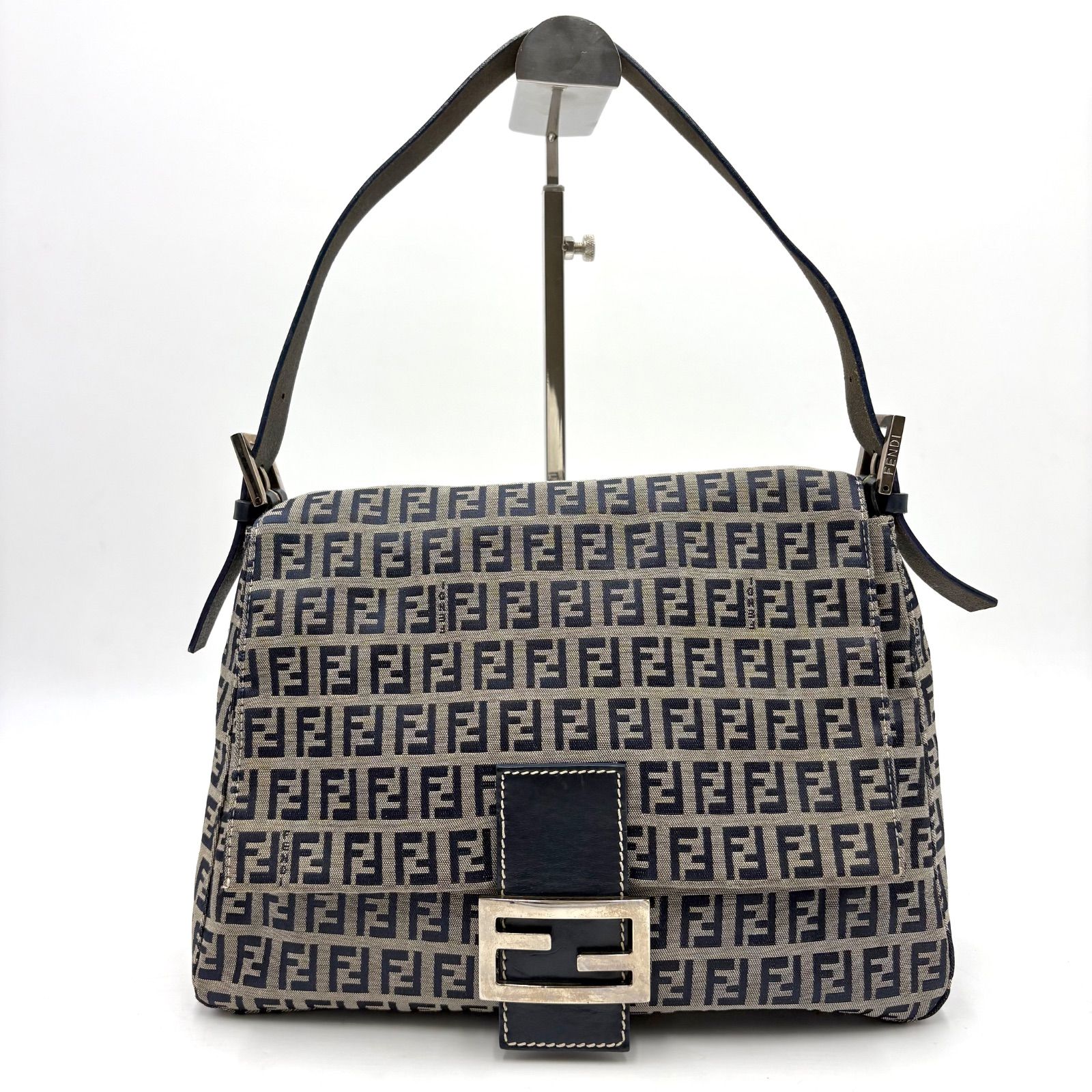 極美品◎FENDI フェンディ マンマバケット ズッキーノ柄 FF金具 ワン 極美品◎FENDI フェンディ マンマバケット ズッキーノ柄 FF金具 ワン