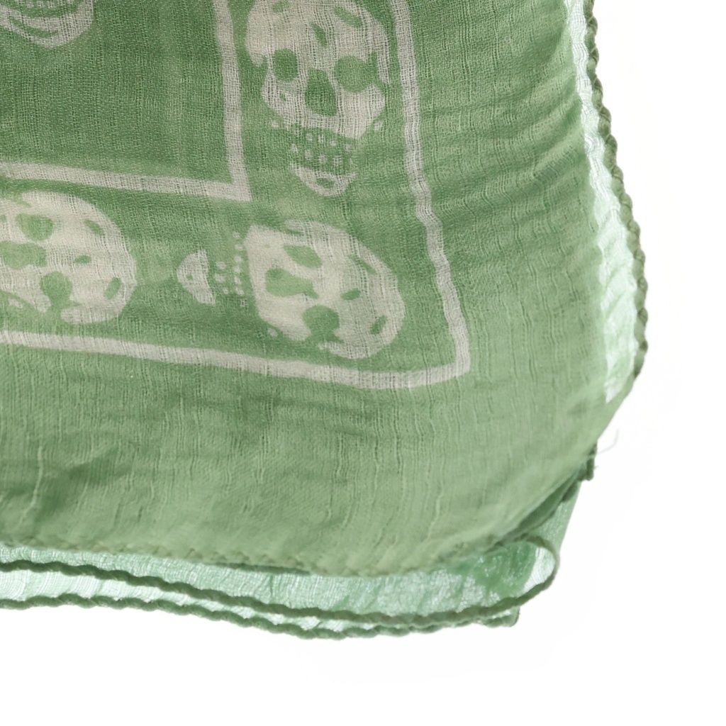 【美品】ALEXANDER McQUEEN スカル 大判スカーフ シルク100% Alexander McQueen (アレキサンダーマックイーン) Skull Silk Scarf