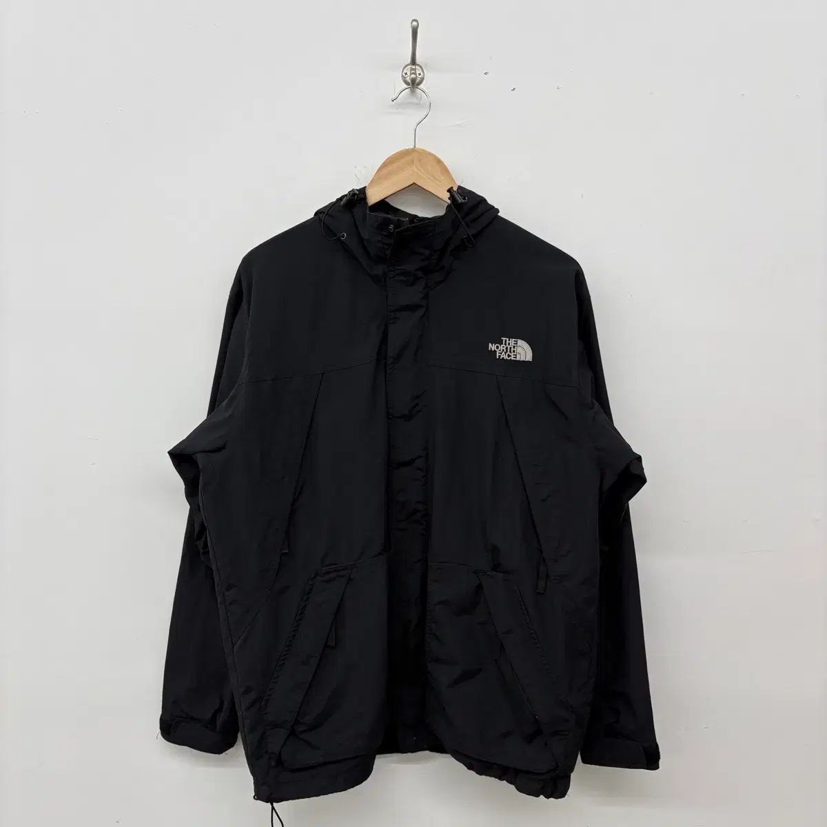 THE NORTH FACE ザノースフェイス ブラック ウィンドブレーカー ジャケット メンズXL