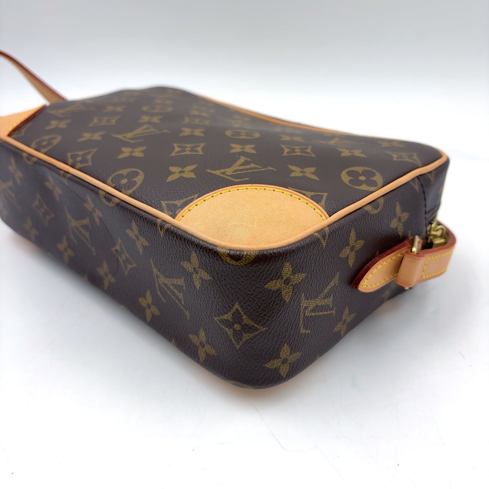 LOUIS VUITTON トロカデロ27 モノグラム モノグラム レザー×PVC