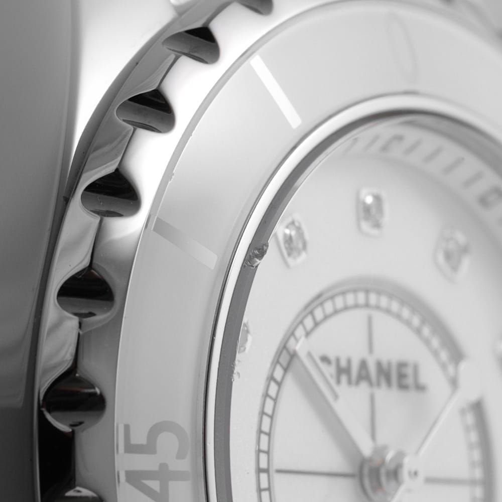 シャネル CHANEL H1628 J12 白セラミック 12Pダイヤ レディース _890895 H1628 ホワイト CHANEL（シャネル）J12 白セラミック 12Pダイヤ 中古