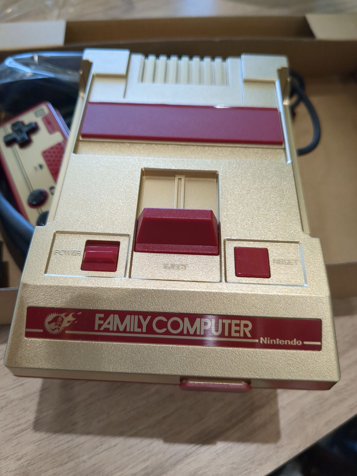 美品・完品】ニンテンドークラシックミニ ファミコン ジャンプ