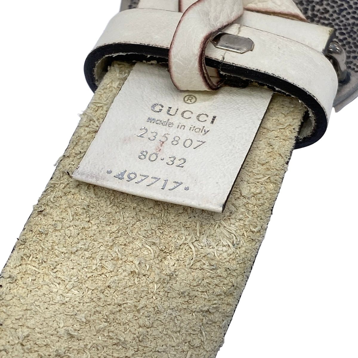 GUCCI グッチ ベルト　サソリ スコーピオン バックル　本革　ホワイト GUCCI グッチ ベルト サソリ スコーピオン バックル 本革 ブラック