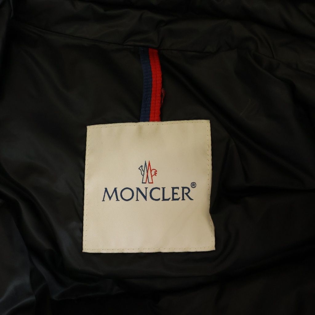 MONCLER モンクレール 19SS LAMBOT ワッペンロゴ スタンドカラー ダウンジャケット ブラック E10914039399 53279 MONCLER (モンクレール) 19SS LAMBOT ワッペンロゴ スタンドカラー