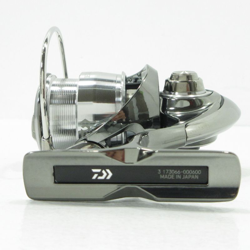 三重本店】 中古 Daiwa | ダイワ リール 22 EXIST 22イグジスト