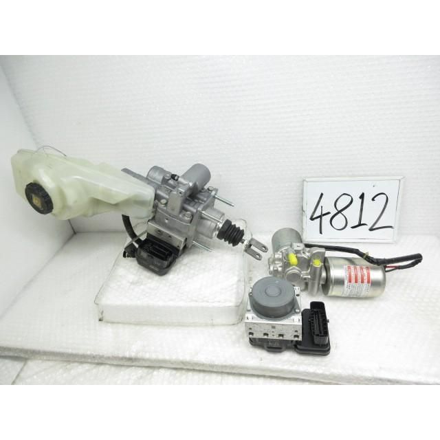 30年 プリウス DAA-ZVW50 ブレーキマスター ブースター ABSアクチュエーター 44050-47060 47050-47601 207504 4812