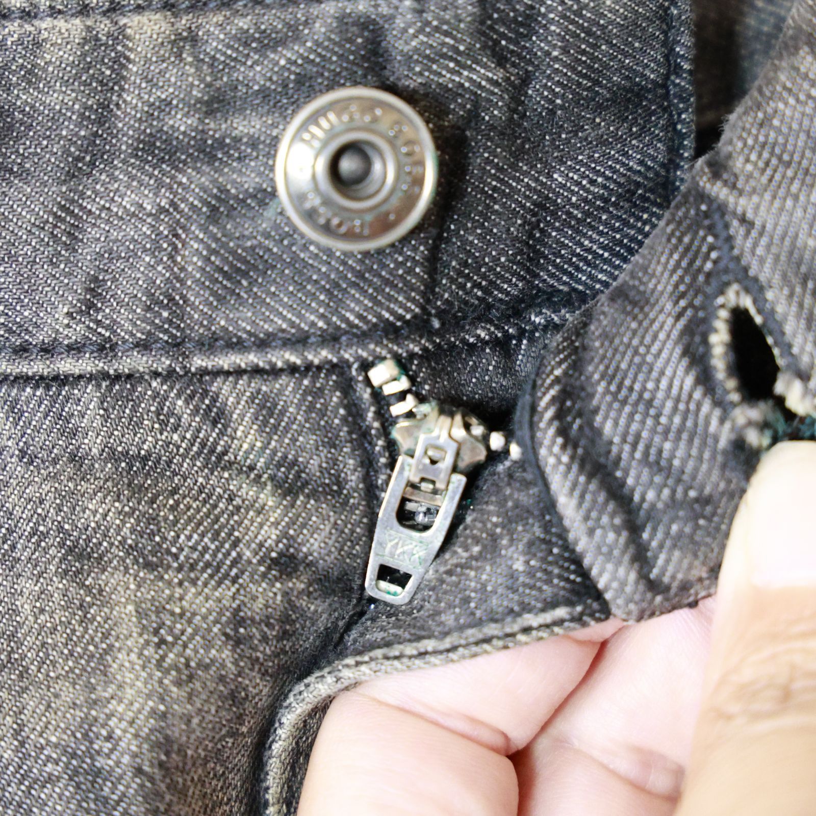 w^)b HUGO BOSS ヒューゴボス MAINE W33 L32 グレー デニム ジーンズ 