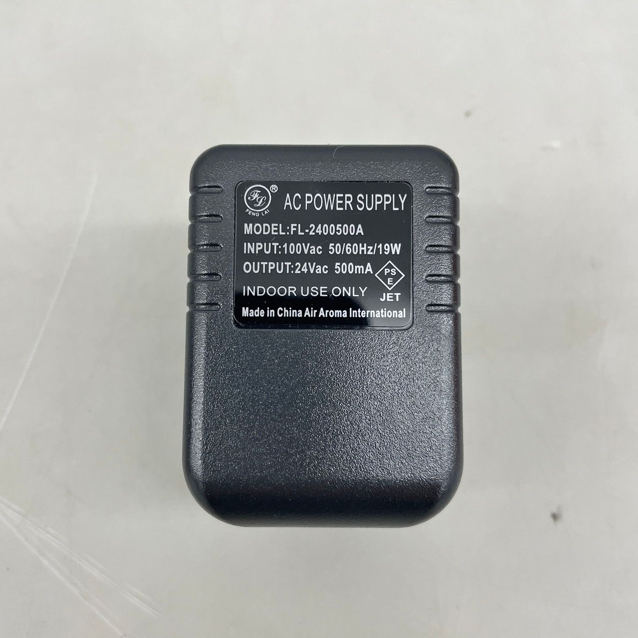 Aromax Air Aroma アロマディフューザー レッド エッセンシャルオイル