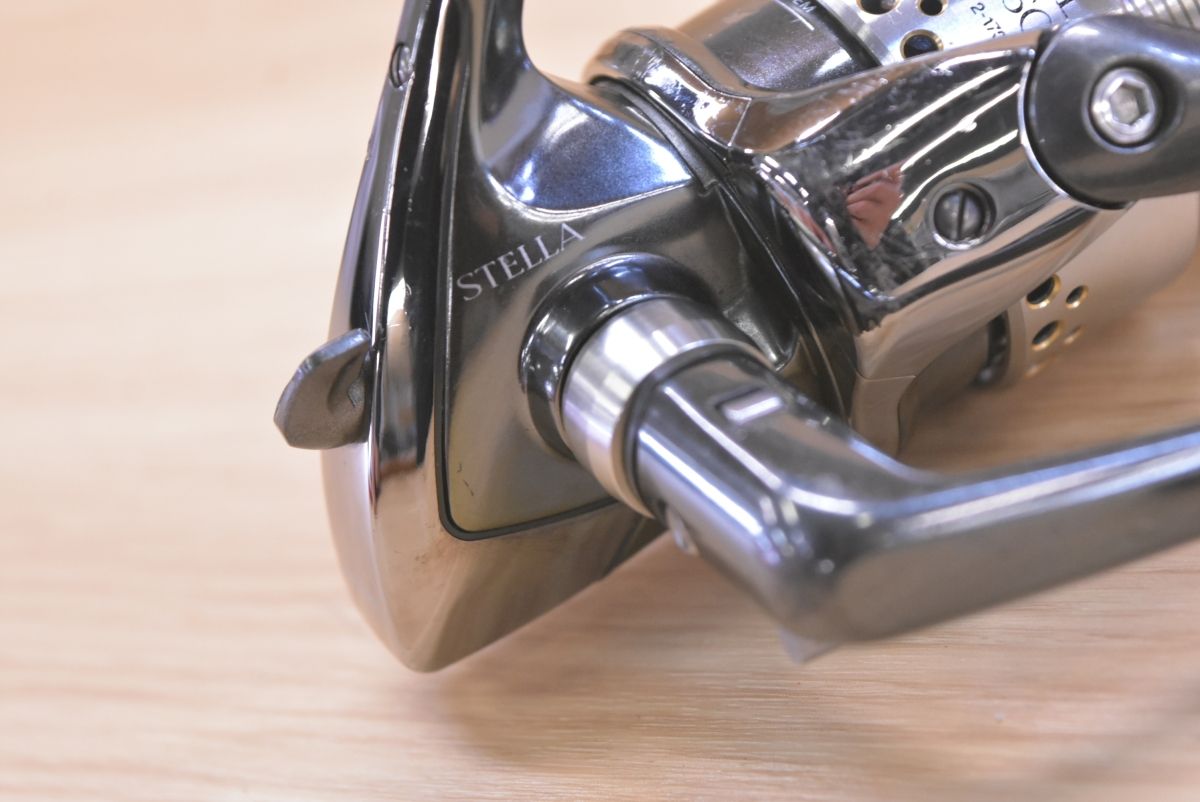 SHIMANO STELLA AR 2500 スピニングリール 本体 シマノ 01 ステラ AR 2500 SHIMANO STELLA AR スピニングリール