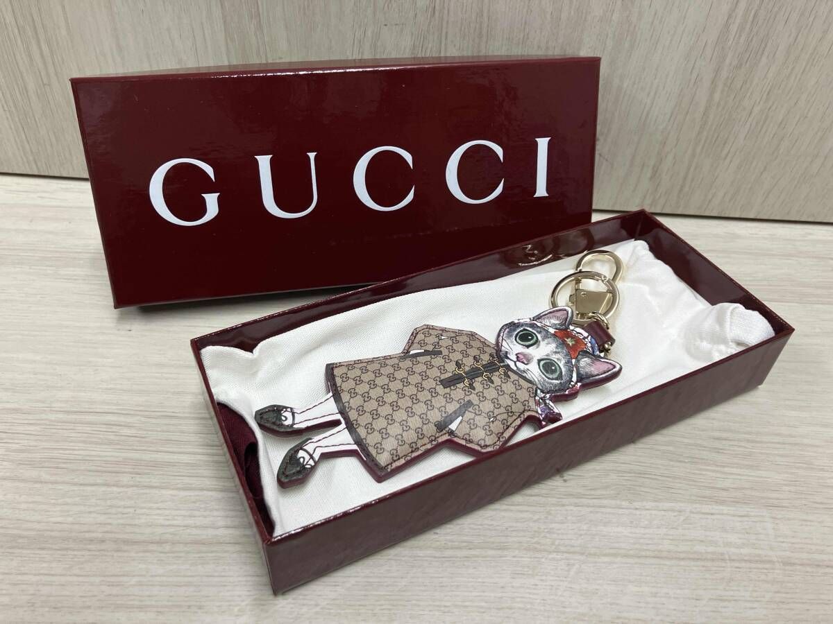 日本限定　GUCCI GGキャンバス ヒグチユウコ チャーム　キーホルダー 猫（BO） グッチ　箱付